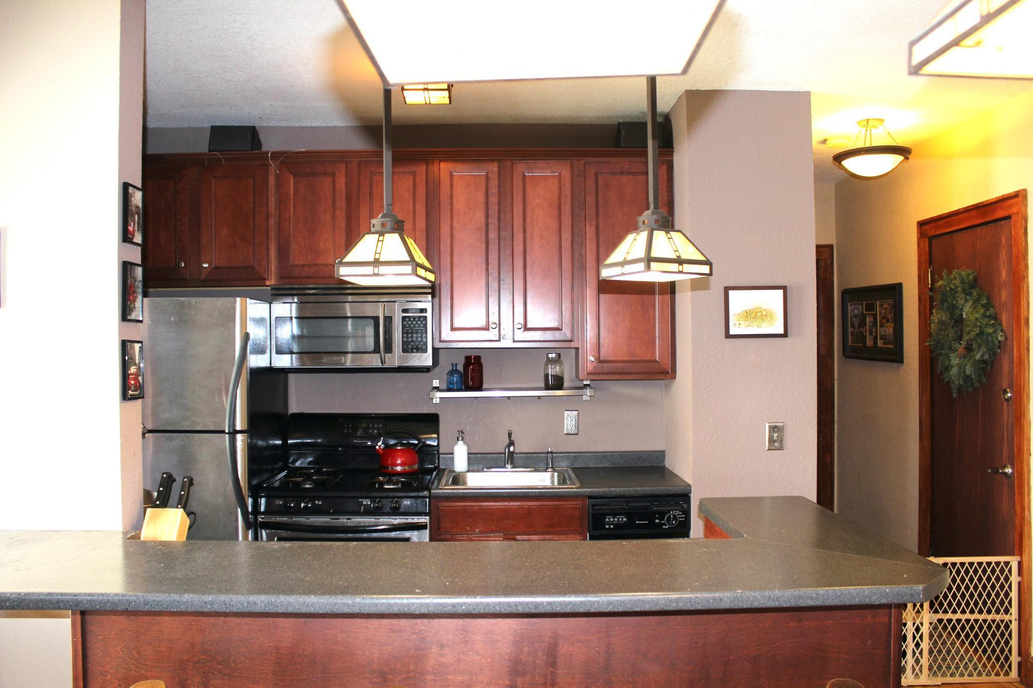 View of Residential at 1812 Clinton Avenue #303, Minneapolis MN 55404, Minneapolis (2 of 16) - Mike Wilen | Minnesota Team Real Estate