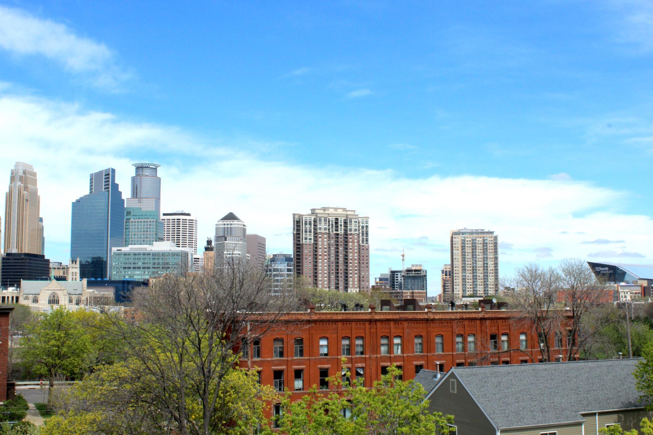 View of Residential at 1812 Clinton Avenue #303, Minneapolis MN 55404, Minneapolis (12 of 16) - Mike Wilen | Minnesota Team Real Estate