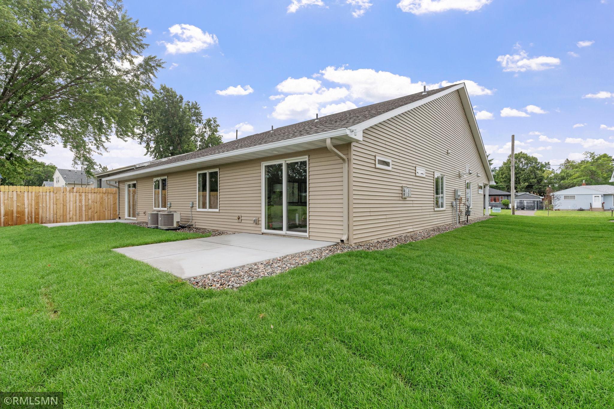 View of Residential at 2327 17th Avenue, North Saint Paul MN 55109, North Saint Paul (29 of 30) - Mike Wilen | Minnesota Team Real Estate