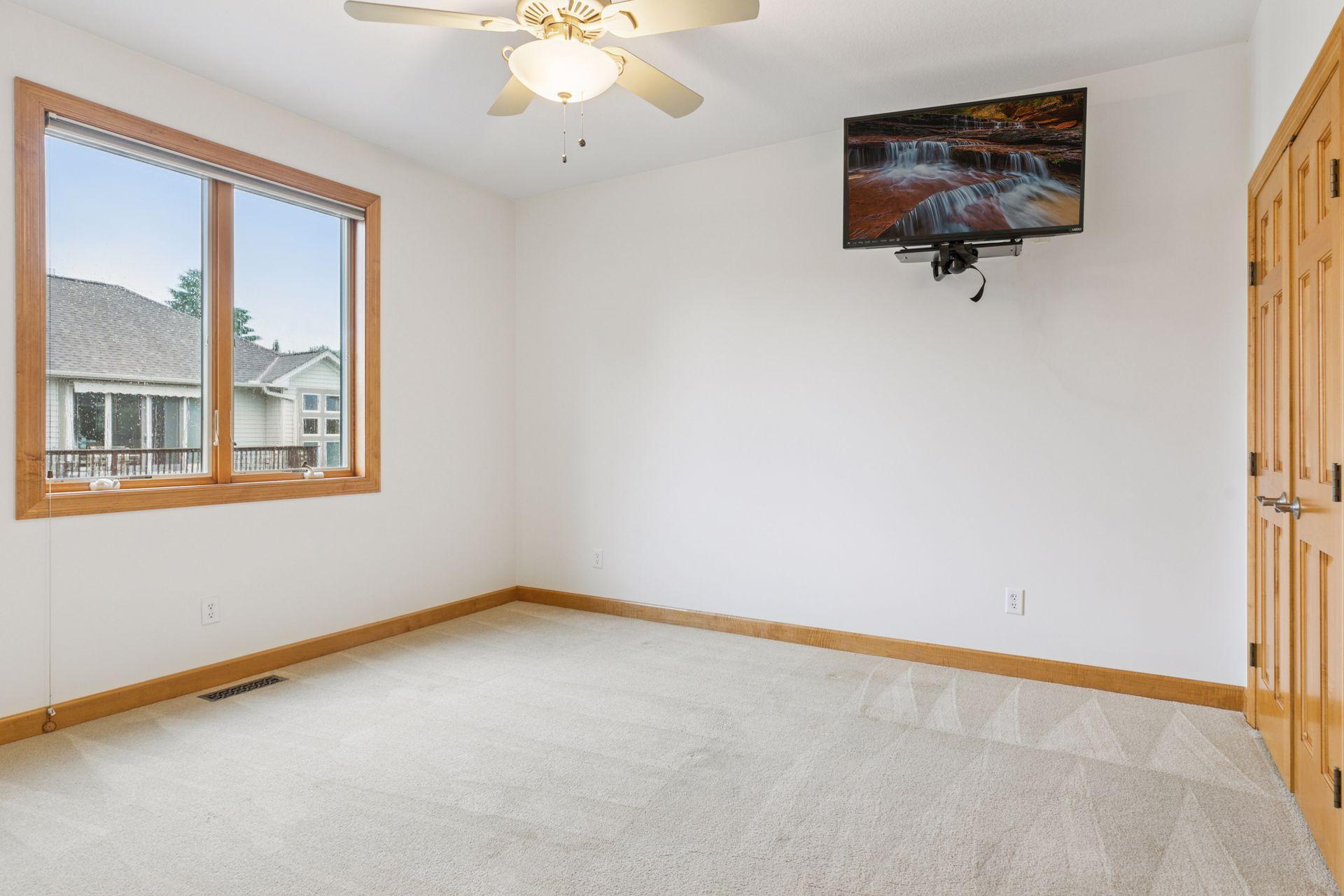 View of Residential at 560 Lakeside Bay Drive, Bayport MN 55003, Bayport (21 of 35) - Mike Wilen | Minnesota Team Real Estate