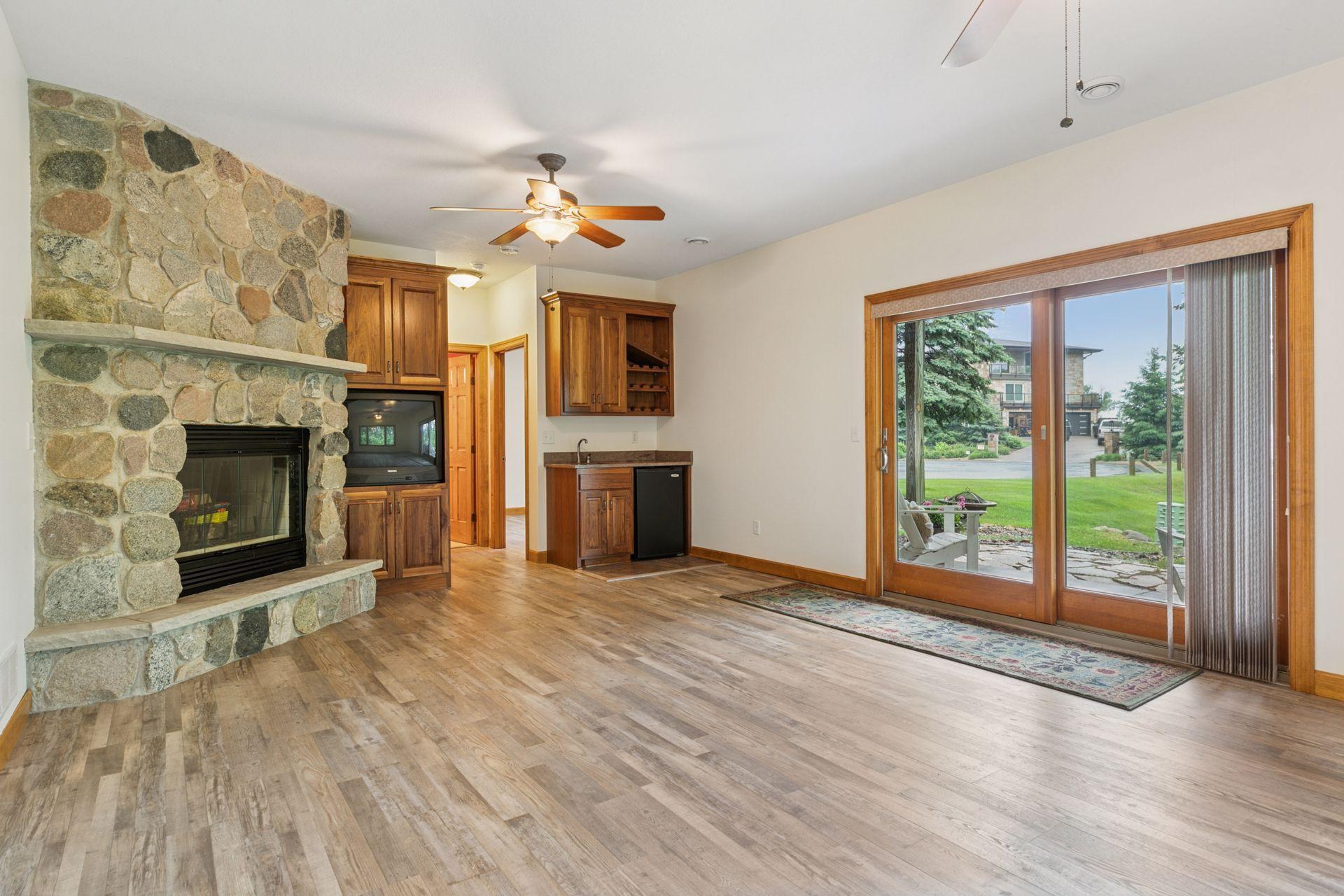 View of Residential at 560 Lakeside Bay Drive, Bayport MN 55003, Bayport (22 of 35) - Mike Wilen | Minnesota Team Real Estate