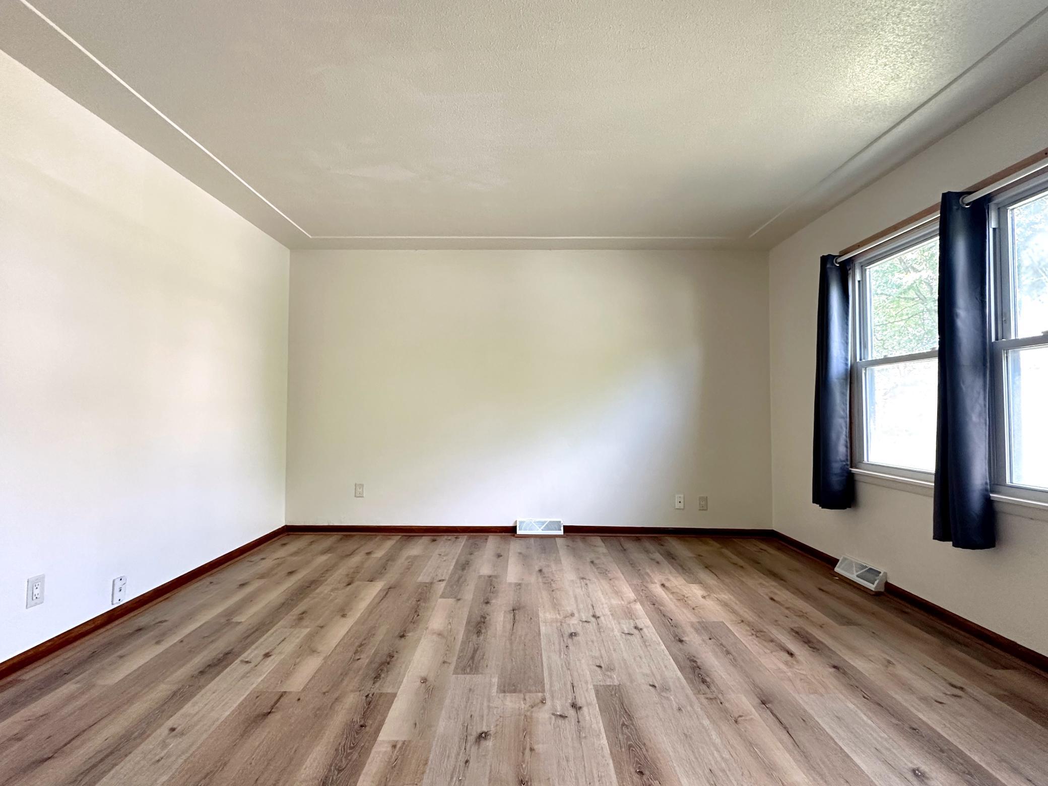 View of Residential Income at 1332 Logan Avenue, Minneapolis MN 55411, Minneapolis (5 of 24) - Mike Wilen | Minnesota Team Real Estate