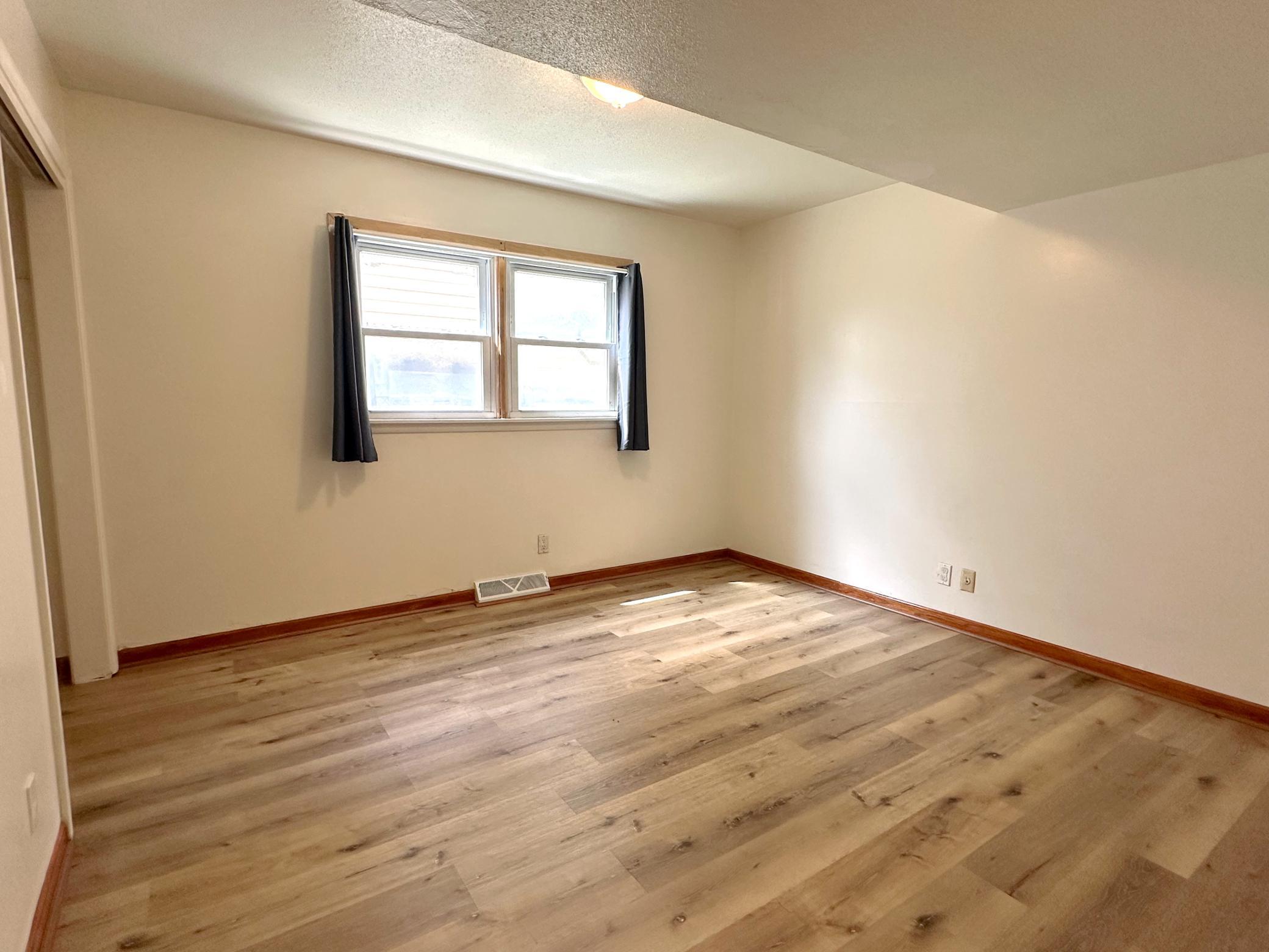 View of Residential Income at 1332 Logan Avenue, Minneapolis MN 55411, Minneapolis (11 of 24) - Mike Wilen | Minnesota Team Real Estate