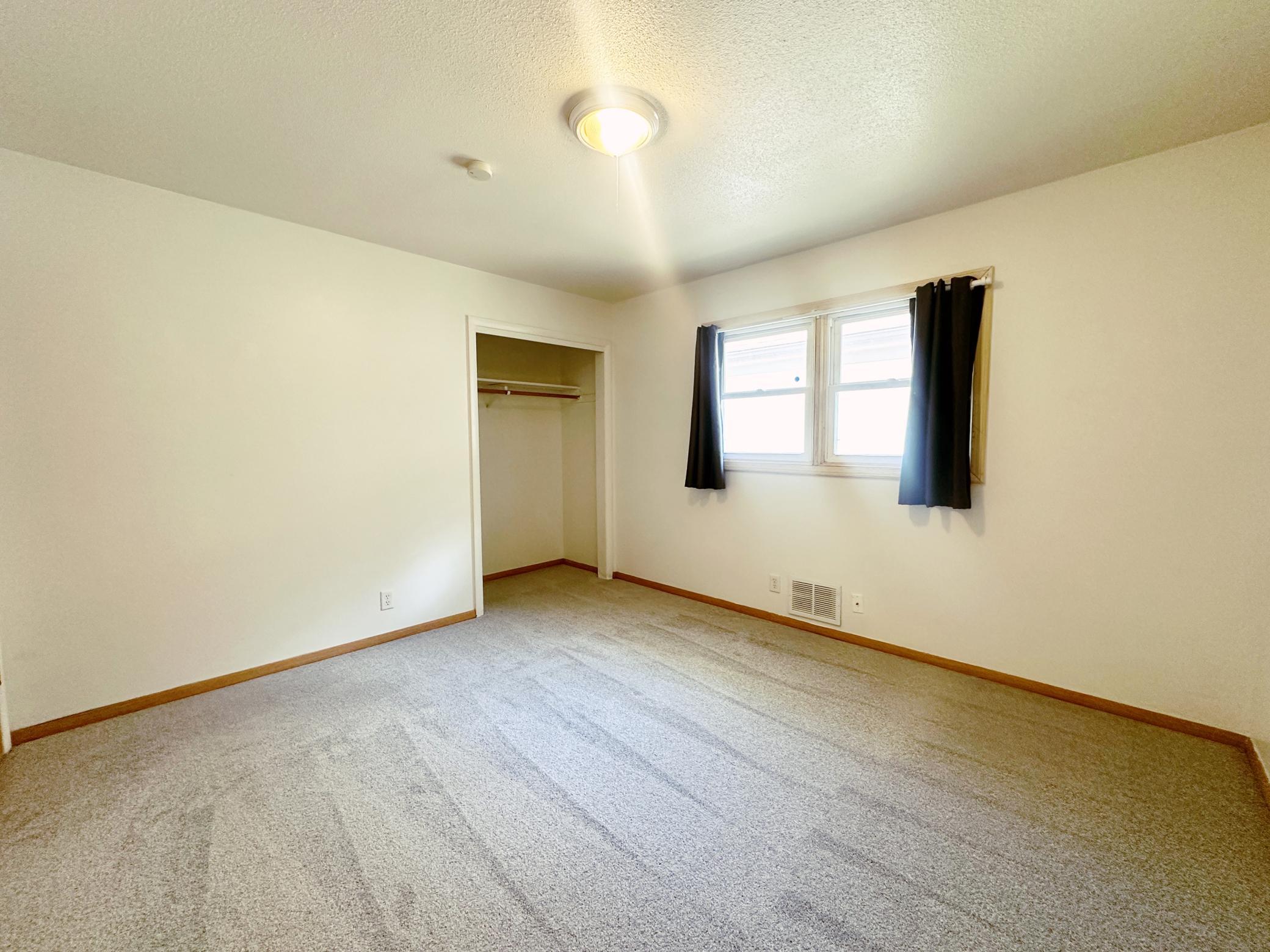 View of Residential Income at 1332 Logan Avenue, Minneapolis MN 55411, Minneapolis (22 of 24) - Mike Wilen | Minnesota Team Real Estate