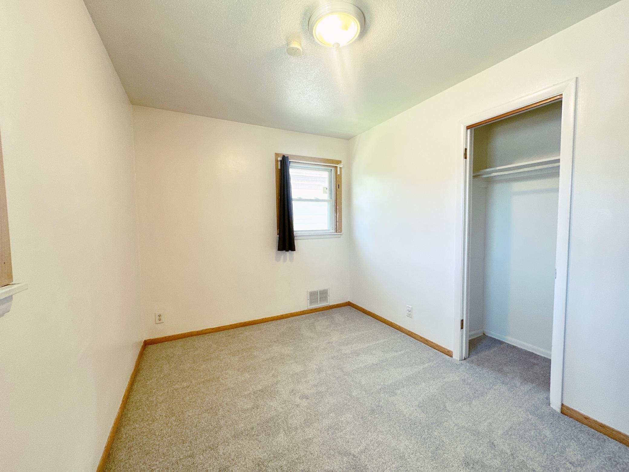 View of Residential Income at 1332 Logan Avenue, Minneapolis MN 55411, Minneapolis (21 of 24) - Mike Wilen | Minnesota Team Real Estate