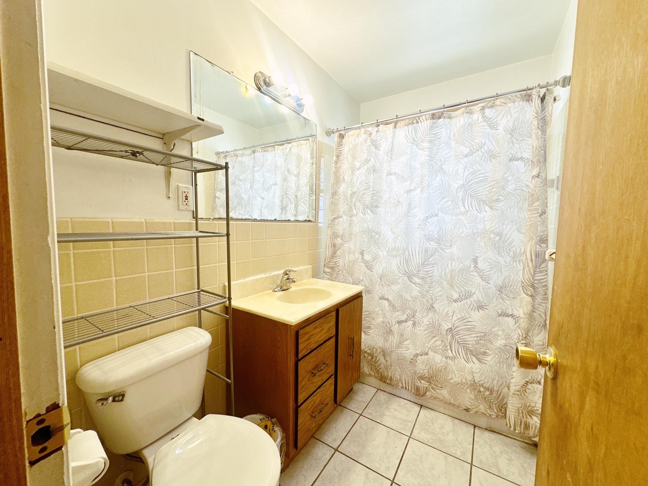 View of Residential Income at 1332 Logan Avenue, Minneapolis MN 55411, Minneapolis (19 of 24) - Mike Wilen | Minnesota Team Real Estate