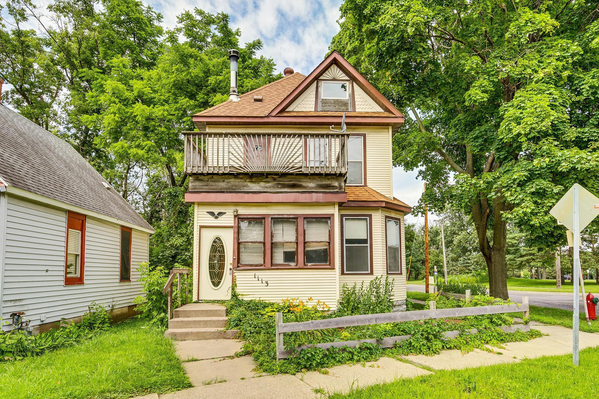 View of Residential Income at 1113 Como Place, Saint Paul MN 55103, Saint Paul - Mike Wilen | Minnesota Team Real Estate