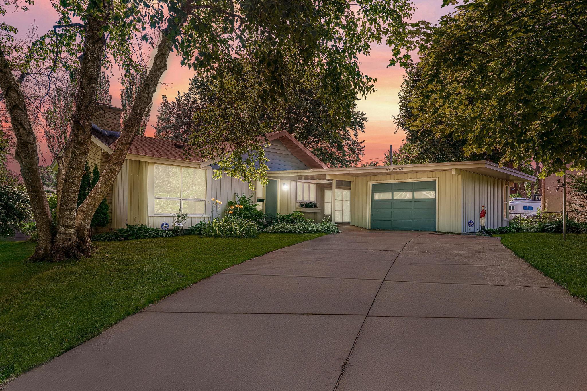 View of Residential at 3330 Belden Drive, Saint Anthony MN 55418, Saint Anthony - Mike Wilen | Minnesota Team Real Estate