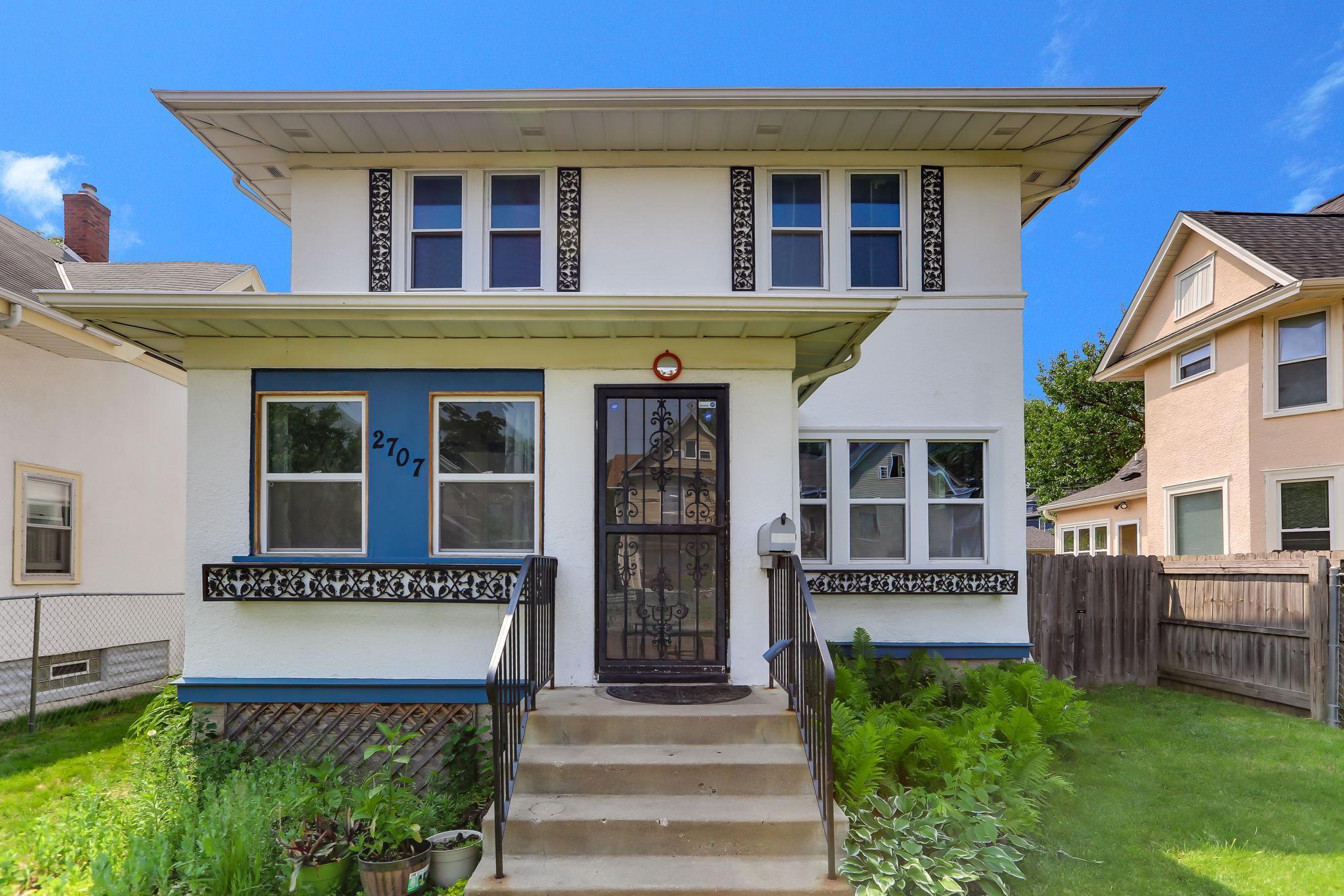 View of Residential at 2707 Girard Avenue, Minneapolis MN 55411, Minneapolis - Mike Wilen | Minnesota Team Real Estate