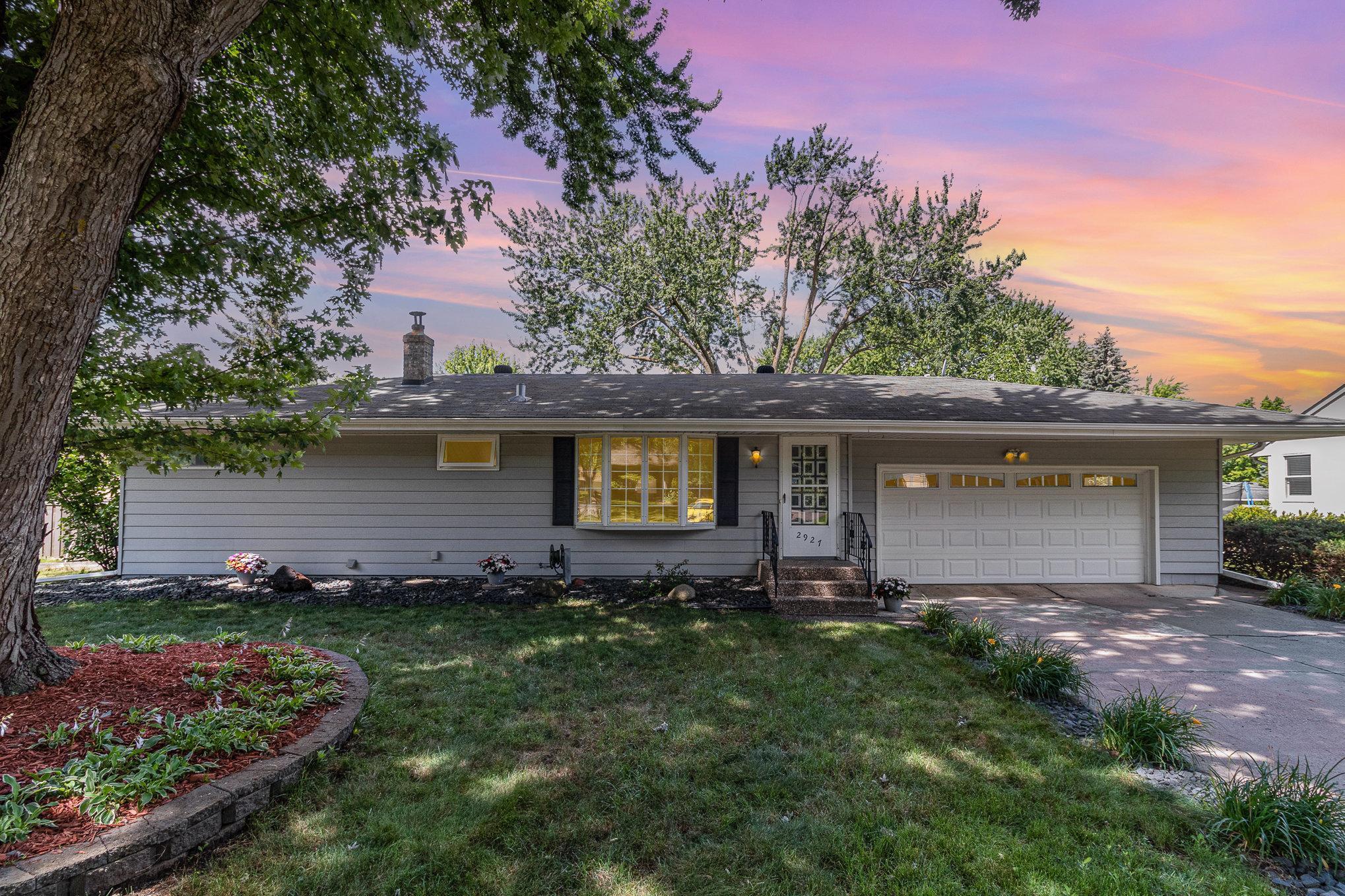 View of Residential at 2927 Marion Street, Roseville MN 55113, Roseville - Mike Wilen | Minnesota Team Real Estate
