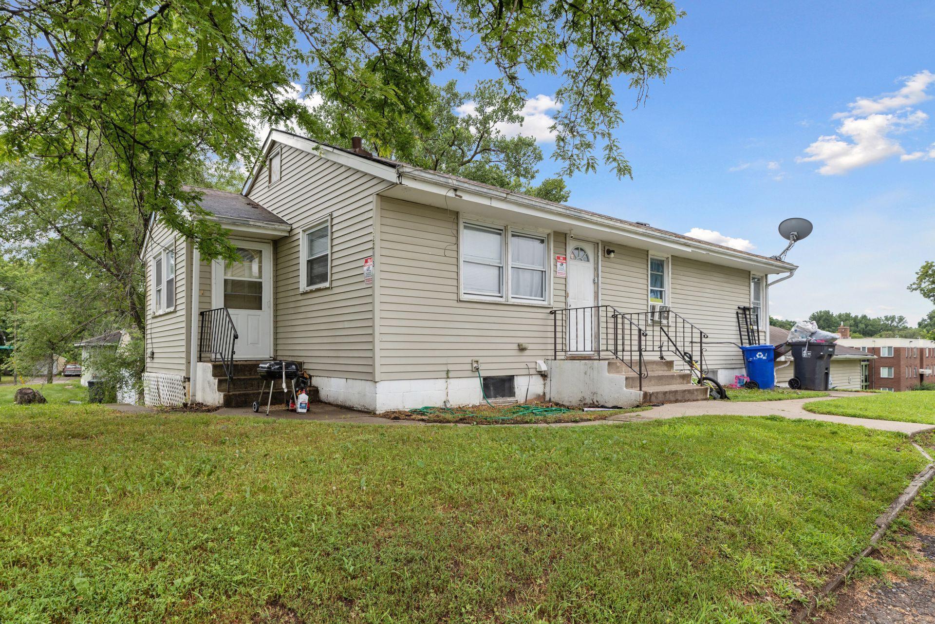 View of Residential Income at 322 Cottage Avenue, Saint Paul MN 55130, Saint Paul - Mike Wilen | Minnesota Team Real Estate