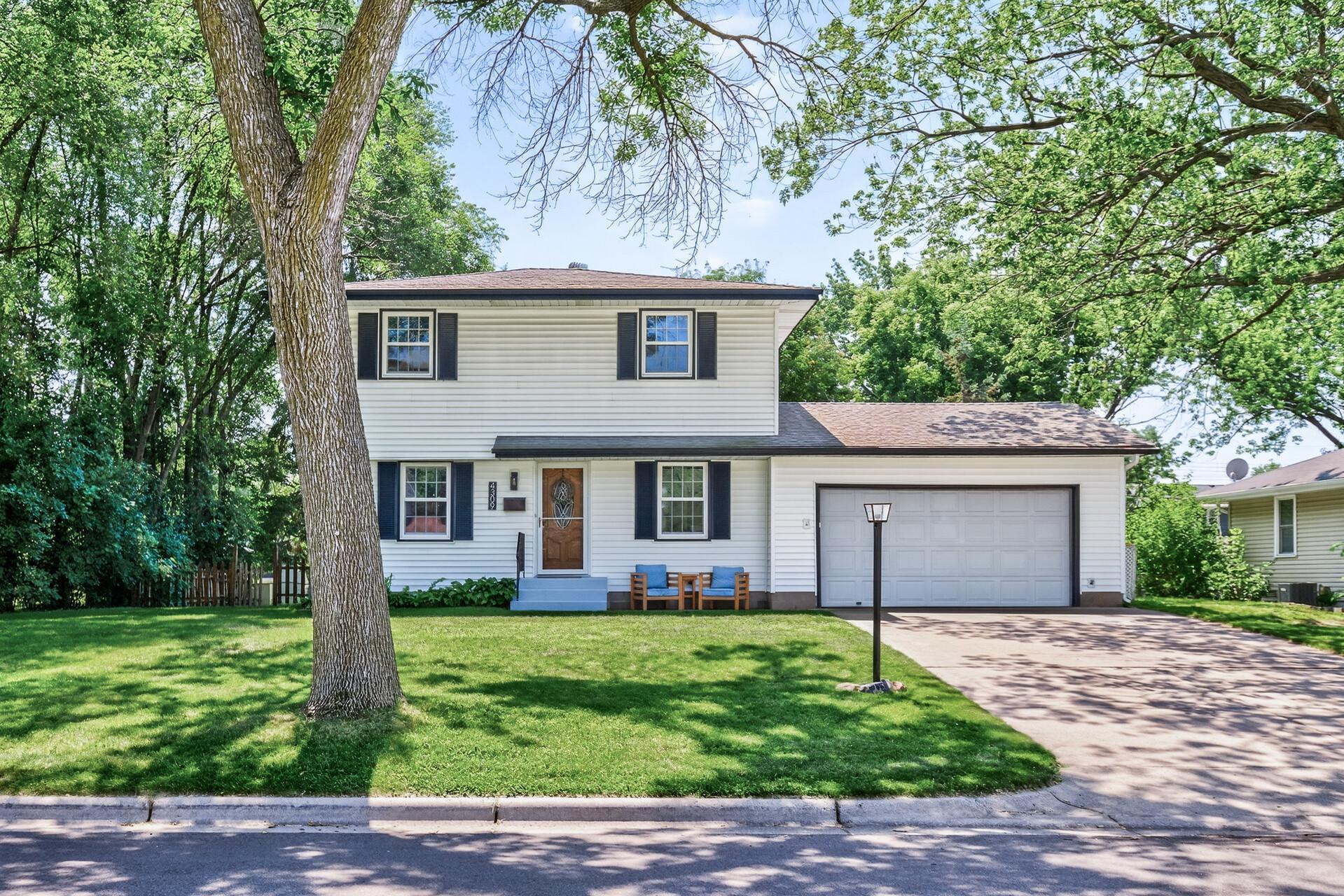 View of Residential at 4309 78th Avenue, Brooklyn Park MN 55443, Brooklyn Park - Mike Wilen | Minnesota Team Real Estate
