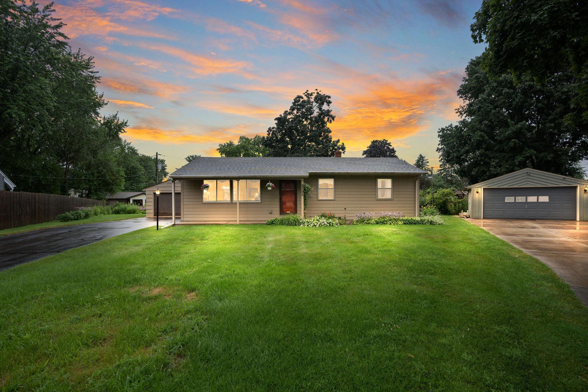 View of Residential at 2295 Sierra Drive, White Bear Lake MN 55110, White Bear Lake - Mike Wilen | Minnesota Team Real Estate