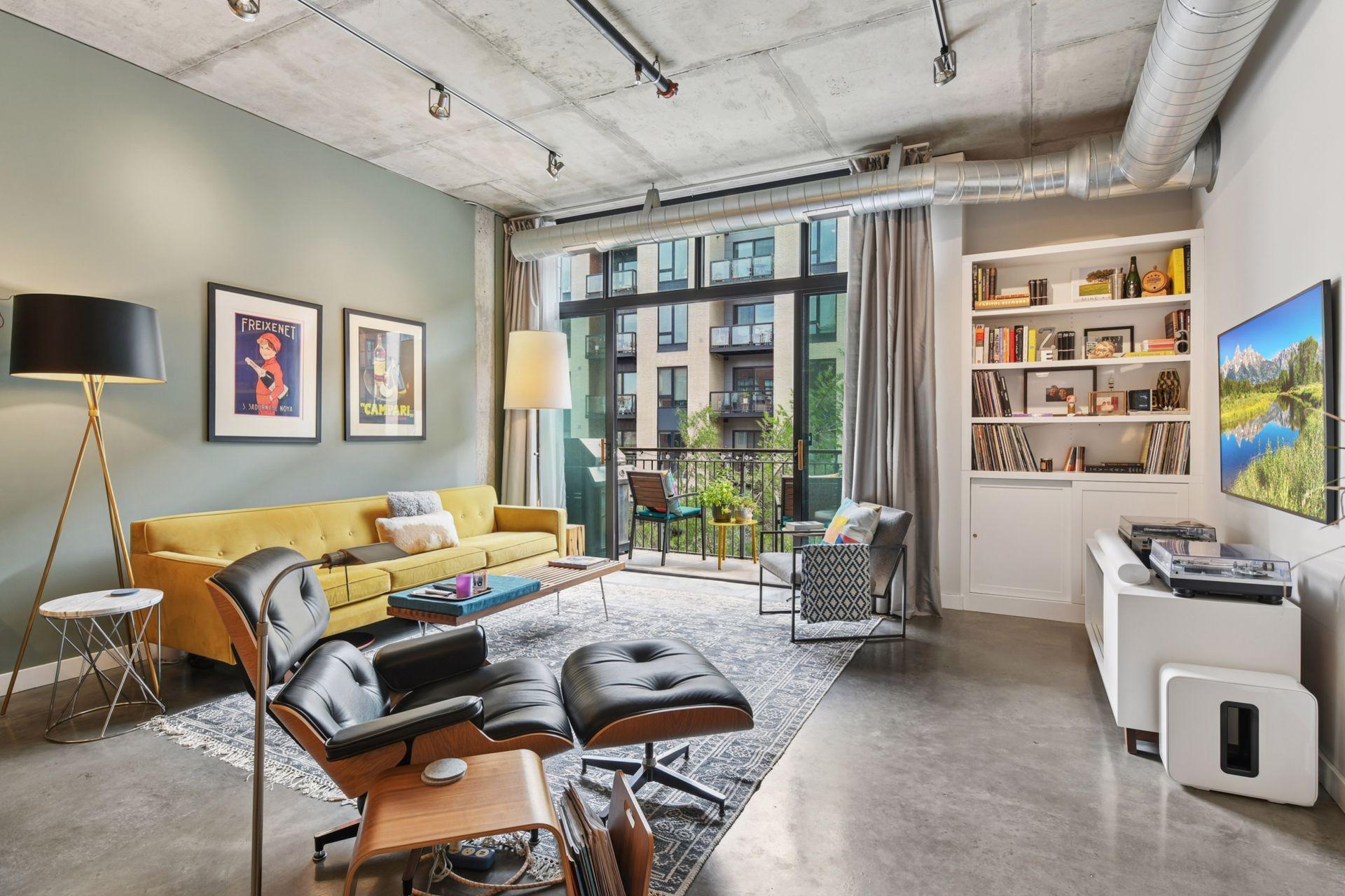 View of Residential at 200 Park Avenue #303, Minneapolis MN 55415, Minneapolis - Mike Wilen | Minnesota Team Real Estate