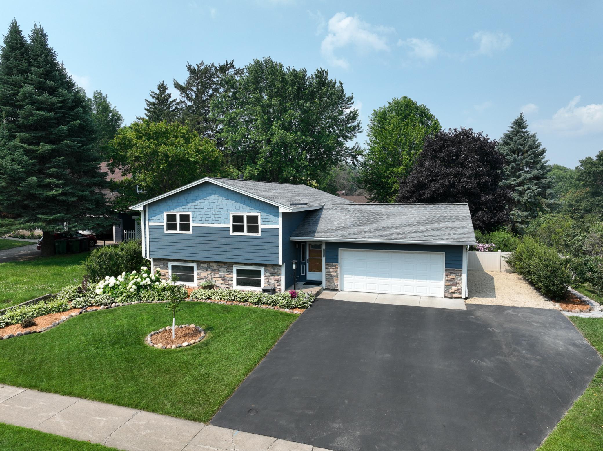 View of Residential at 235 Oakwood Drive, Shoreview MN 55126, Shoreview - Mike Wilen | Minnesota Team Real Estate