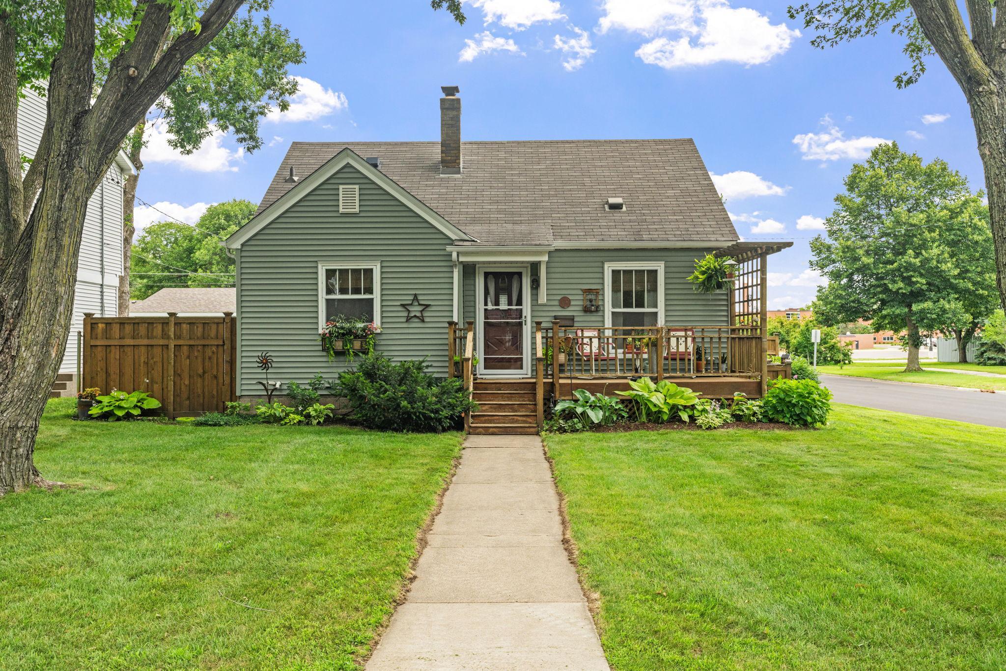 View of Residential at 3253 Hampshire Avenue, Saint Louis Park MN 55426, Saint Louis Park - Mike Wilen | Minnesota Team Real Estate