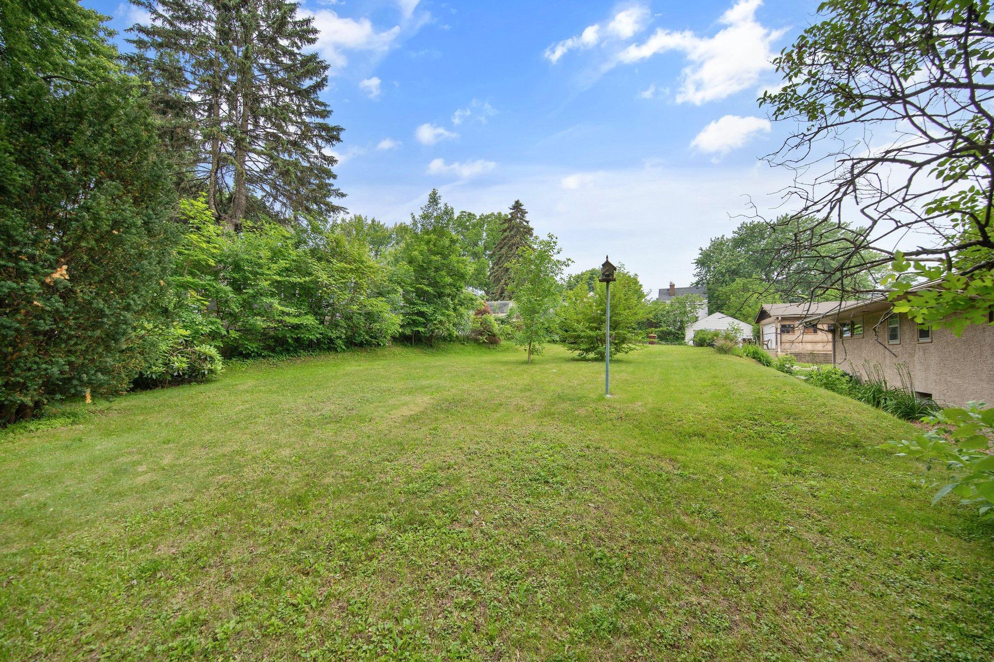 View of Land at 8XX Humboldt Avenue, West Saint Paul MN 55118, West Saint Paul (3 of 14) - Mike Wilen | Minnesota Team Real Estate