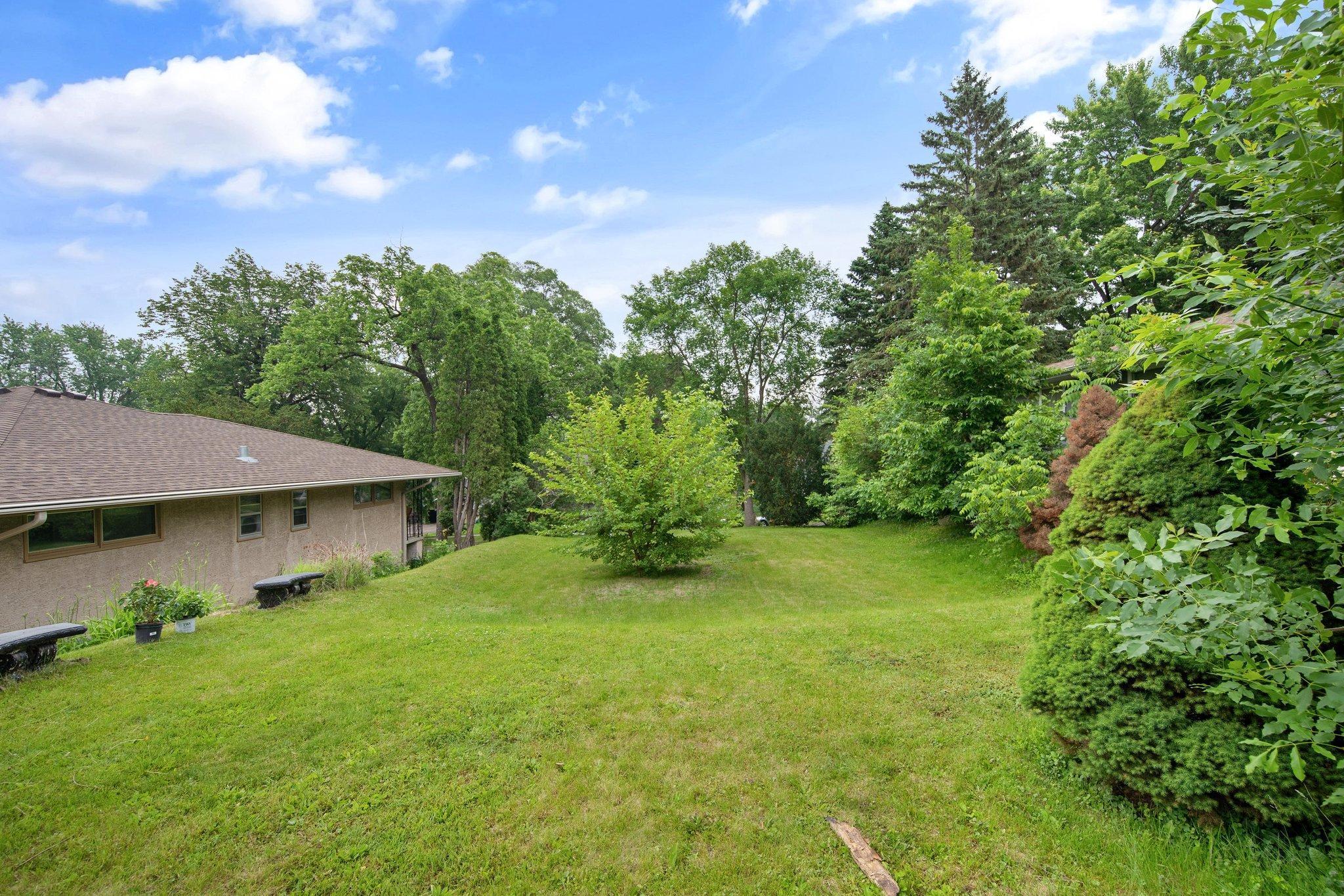 View of Land at 8XX Humboldt Avenue, West Saint Paul MN 55118, West Saint Paul (6 of 14) - Mike Wilen | Minnesota Team Real Estate