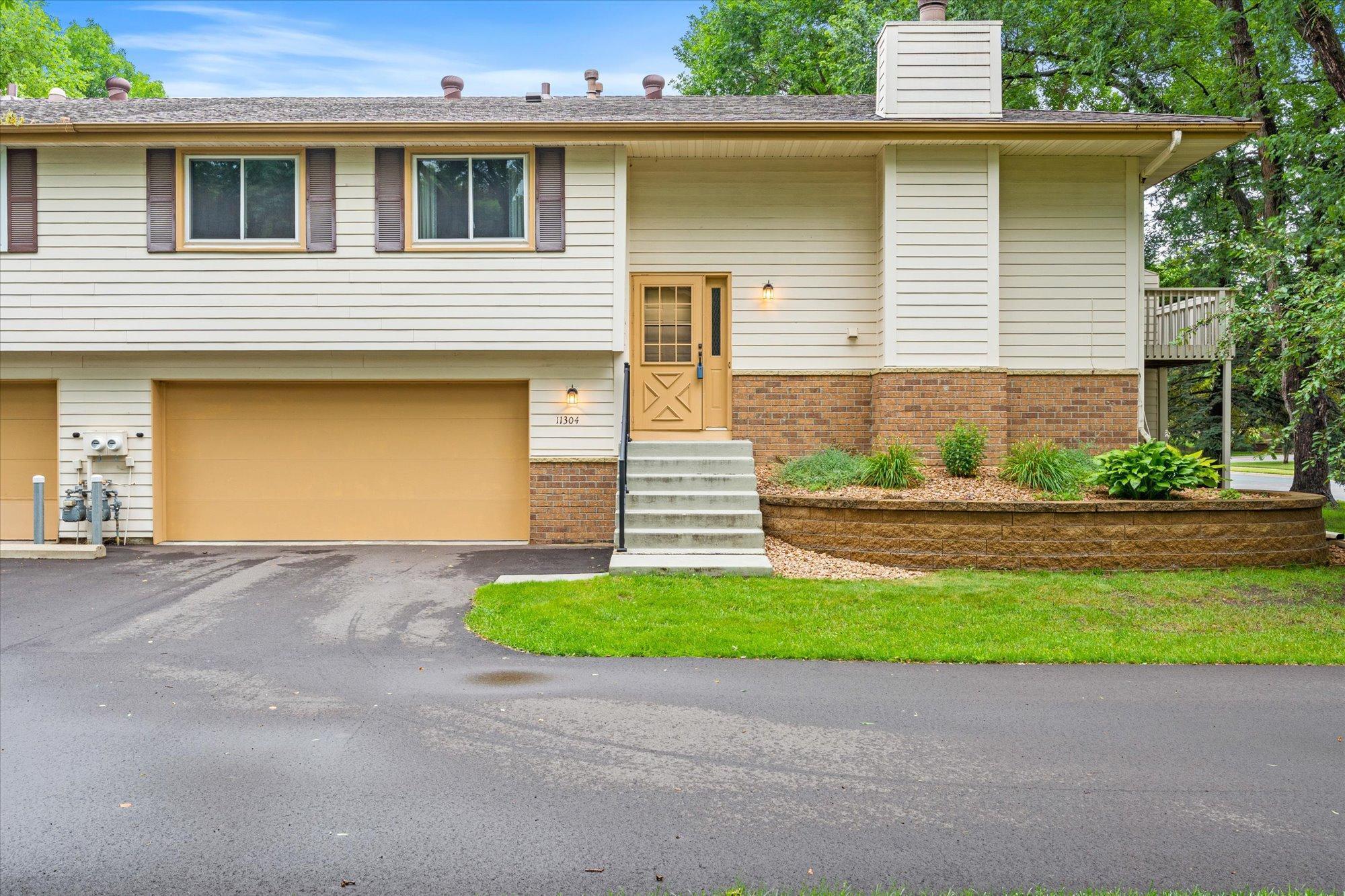 View of Residential at 11304 Vessey Avenue, Bloomington MN 55437, Bloomington - Mike Wilen | Minnesota Team Real Estate