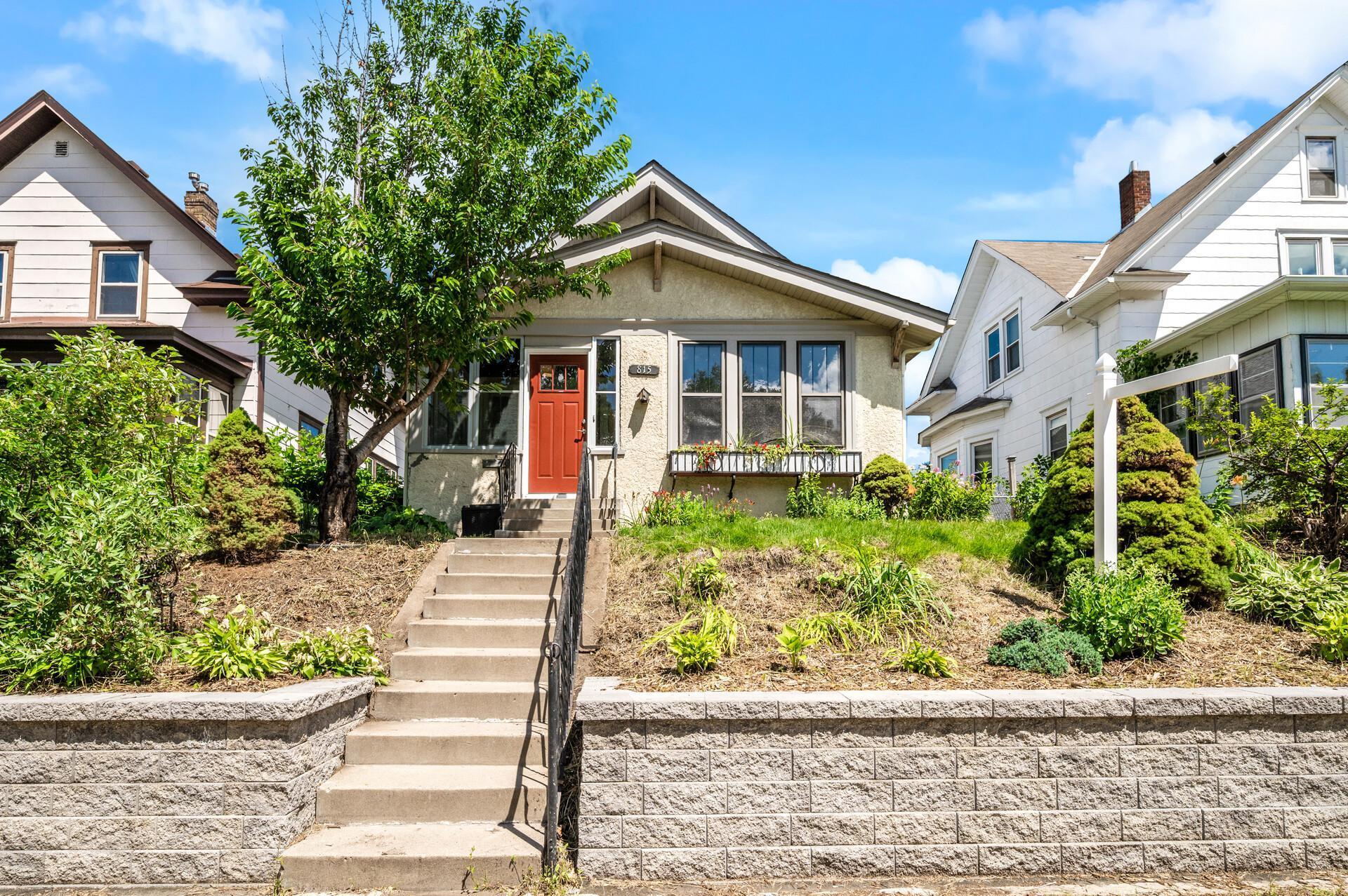 View of Residential at 815 Thomas Avenue, Saint Paul MN 55104, Saint Paul - Mike Wilen | Minnesota Team Real Estate