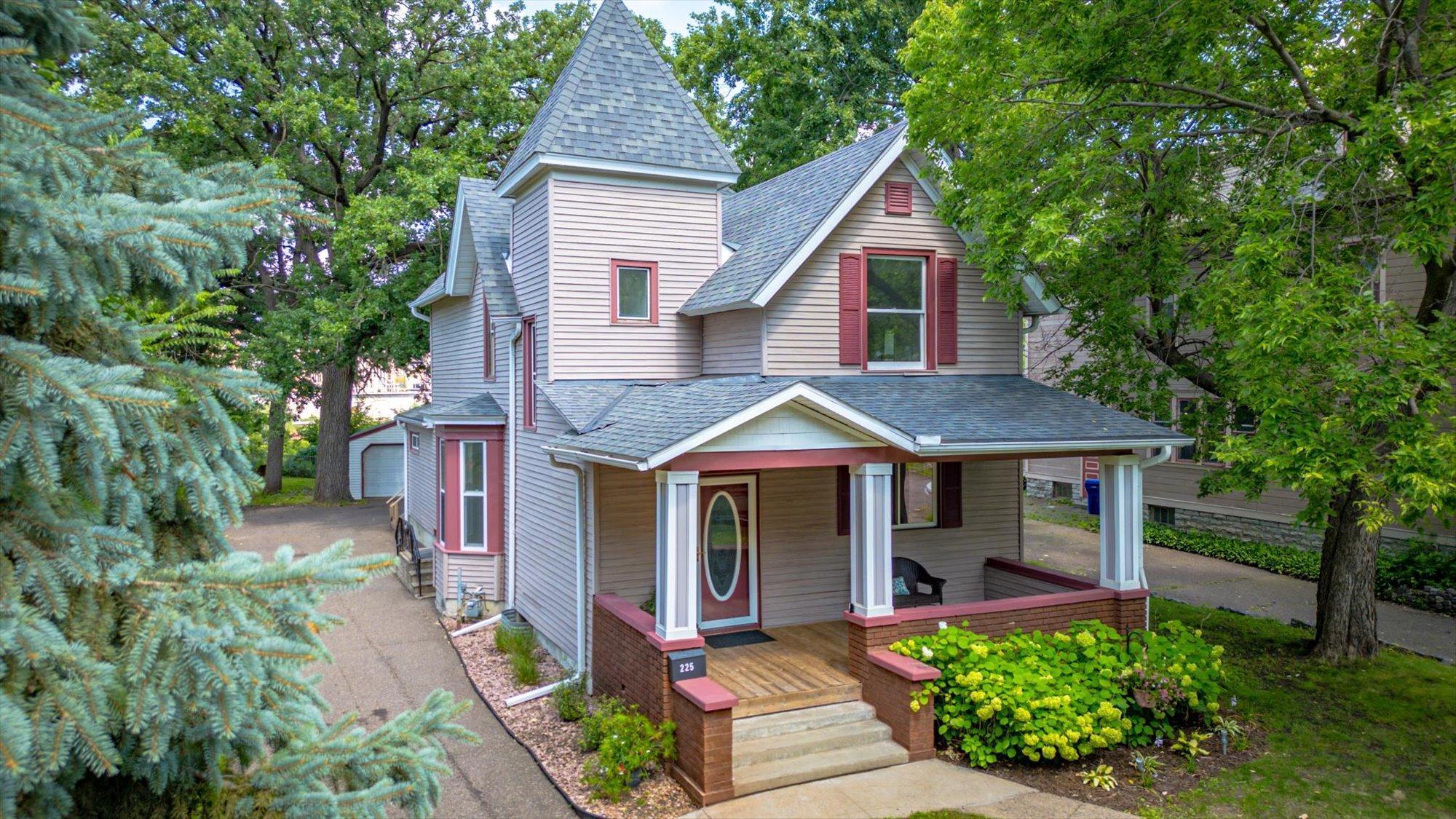 View of Residential at 225 Isabel Street, Saint Paul MN 55107, Saint Paul - Mike Wilen | Minnesota Team Real Estate