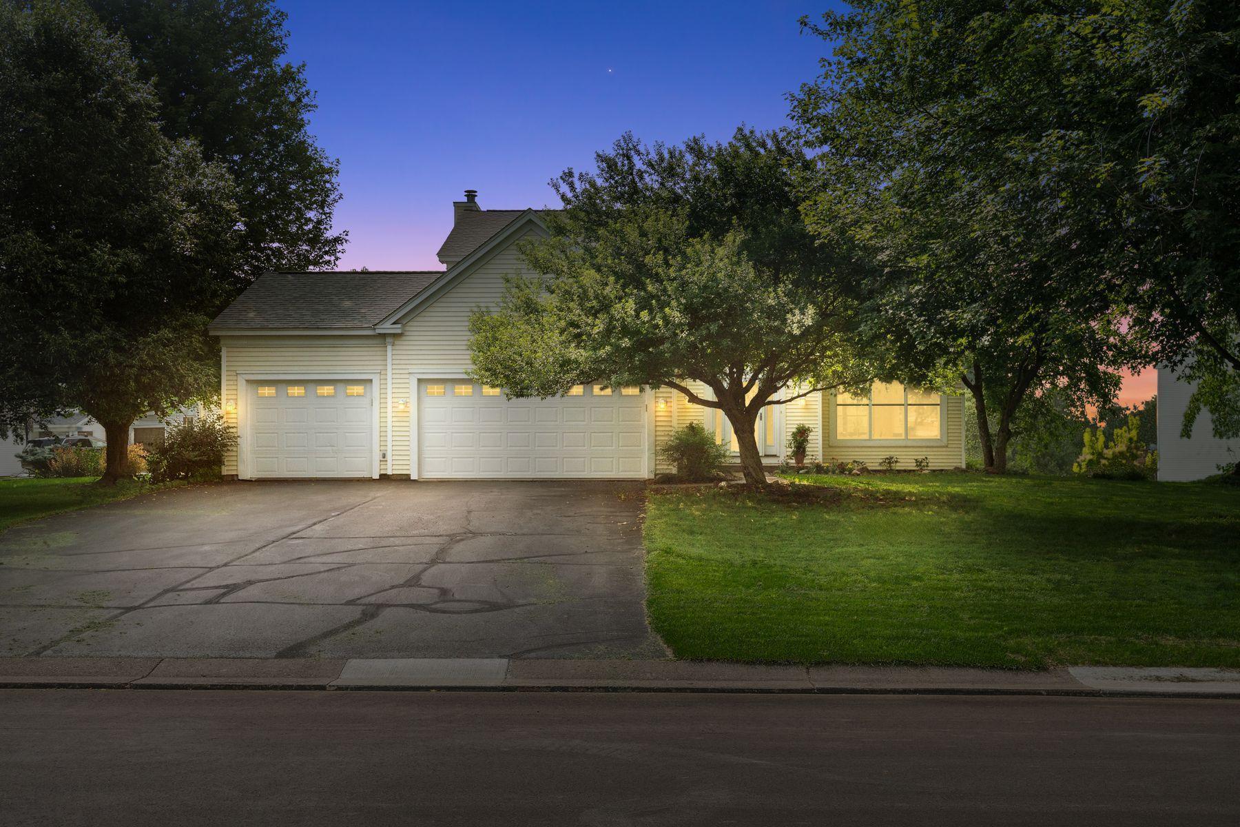 View of Residential at 937 Briar Glen Lane, Woodbury MN 55129, Woodbury - Mike Wilen | Minnesota Team Real Estate