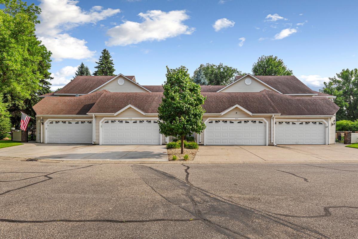 View of Residential at 994 Hill Court, Shoreview MN 55126, Shoreview - Mike Wilen | Minnesota Team Real Estate