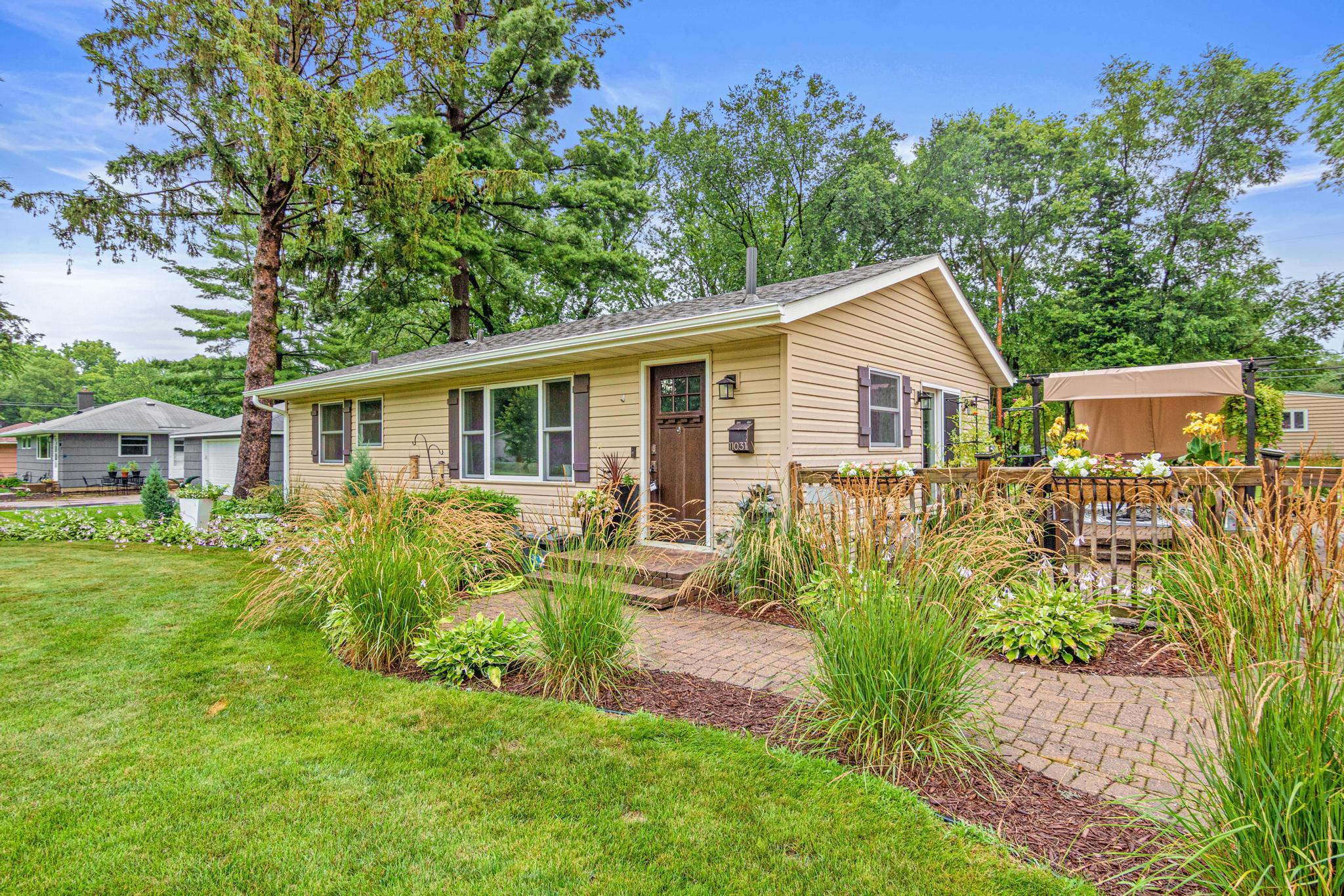 View of Residential at 11031 Upton Avenue, Bloomington MN 55431, Bloomington - Mike Wilen | Minnesota Team Real Estate