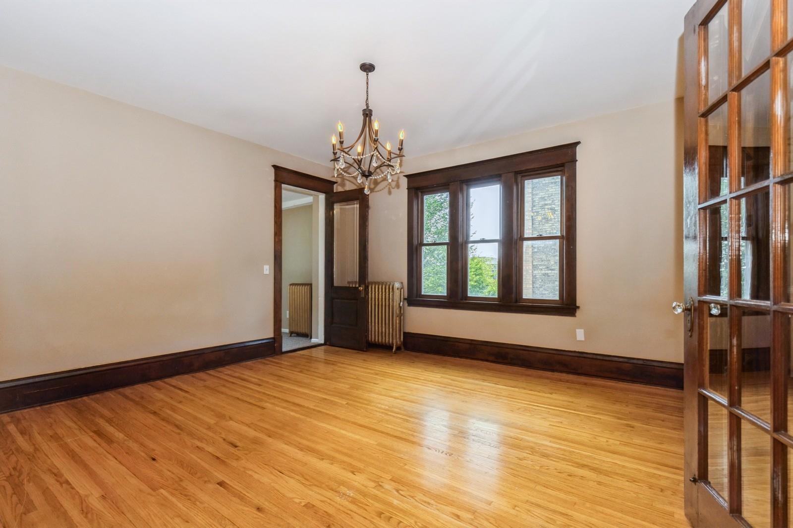 View of Residential at 304 Marshall Avenue #5, Saint Paul MN 55102, Saint Paul (2 of 16) - Mike Wilen | Minnesota Team Real Estate