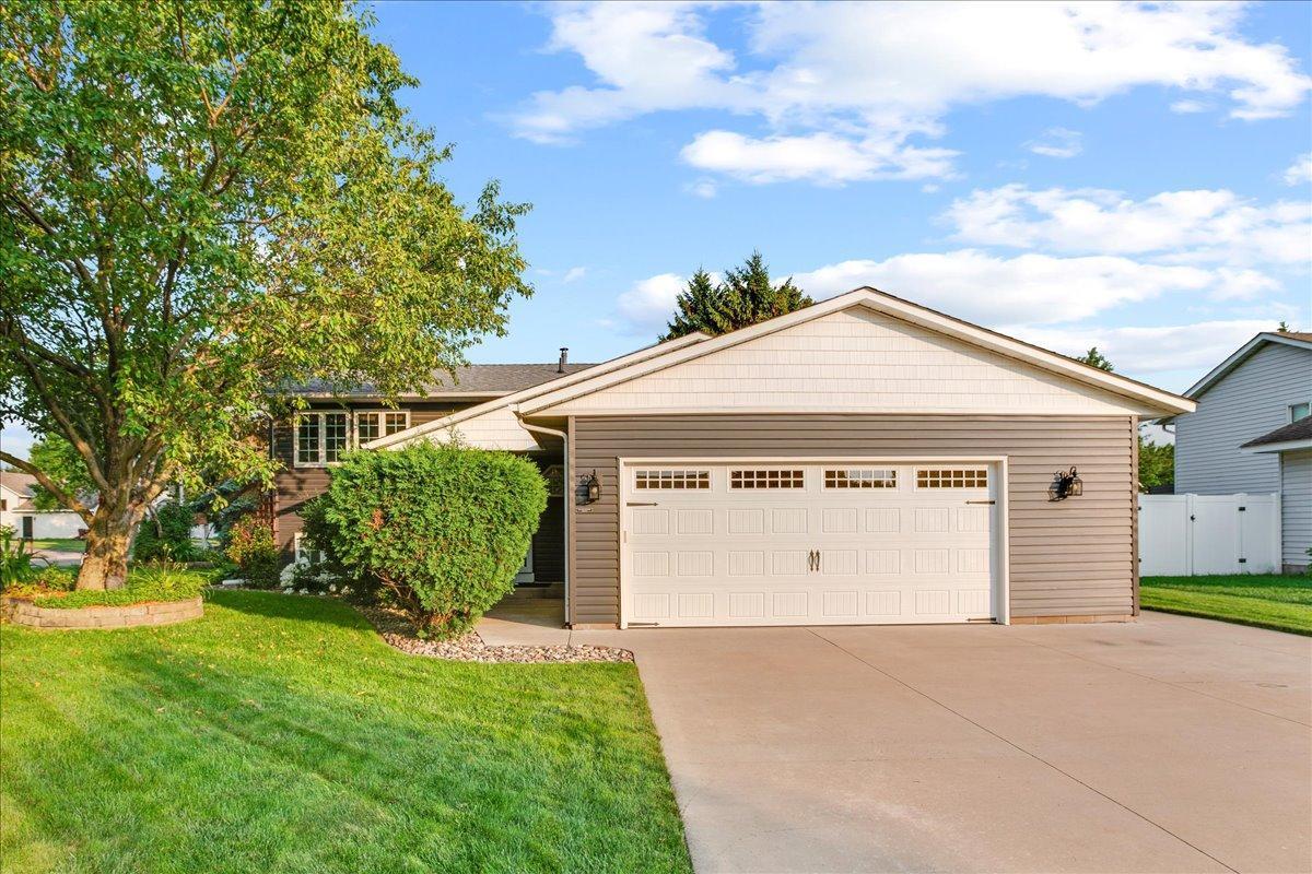 View of Residential at 8083 Johansen Avenue, Cottage Grove MN 55016, Cottage Grove - Mike Wilen | Minnesota Team Real Estate