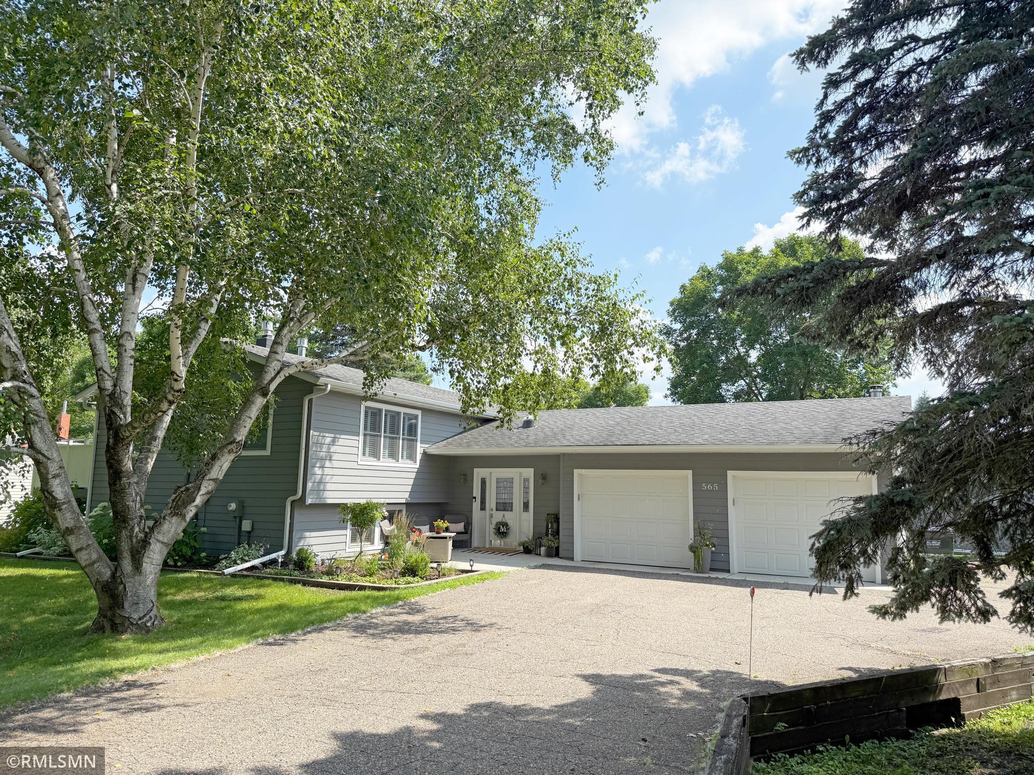 View of Residential at 565 Lake Drive, Annandale MN 55302, Annandale - Mike Wilen | Minnesota Team Real Estate