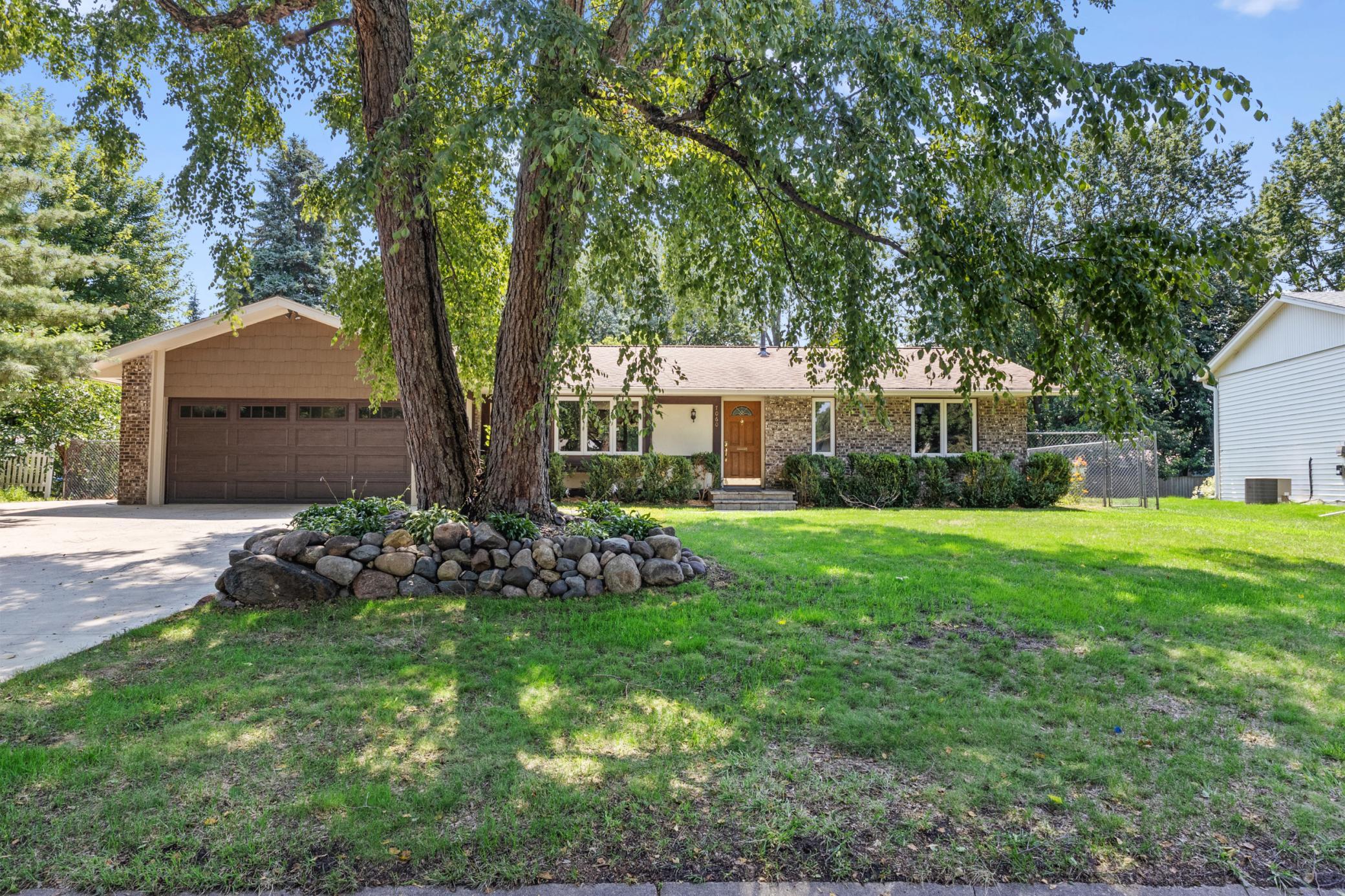 View of Residential at 7060 145th Street, Apple Valley MN 55124, Apple Valley - Mike Wilen | Minnesota Team Real Estate