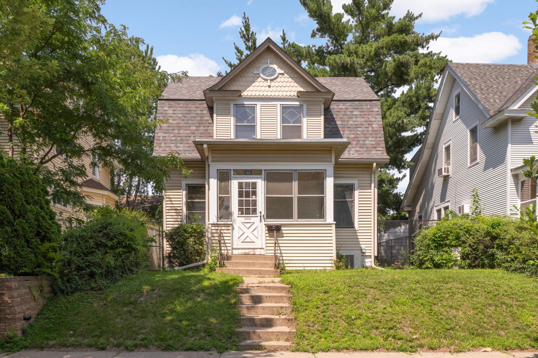 View of Residential at 815 Edmund Avenue, Saint Paul MN 55104, Saint Paul - Mike Wilen | Minnesota Team Real Estate