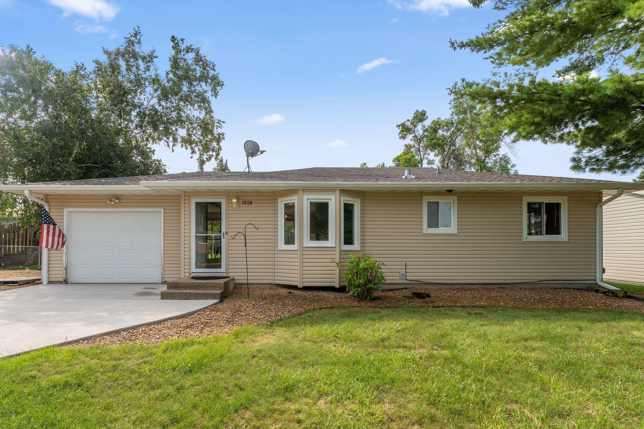 View of Residential at 1928 Turquoise Trail, Eagan MN 55122, Eagan - Mike Wilen | Minnesota Team Real Estate