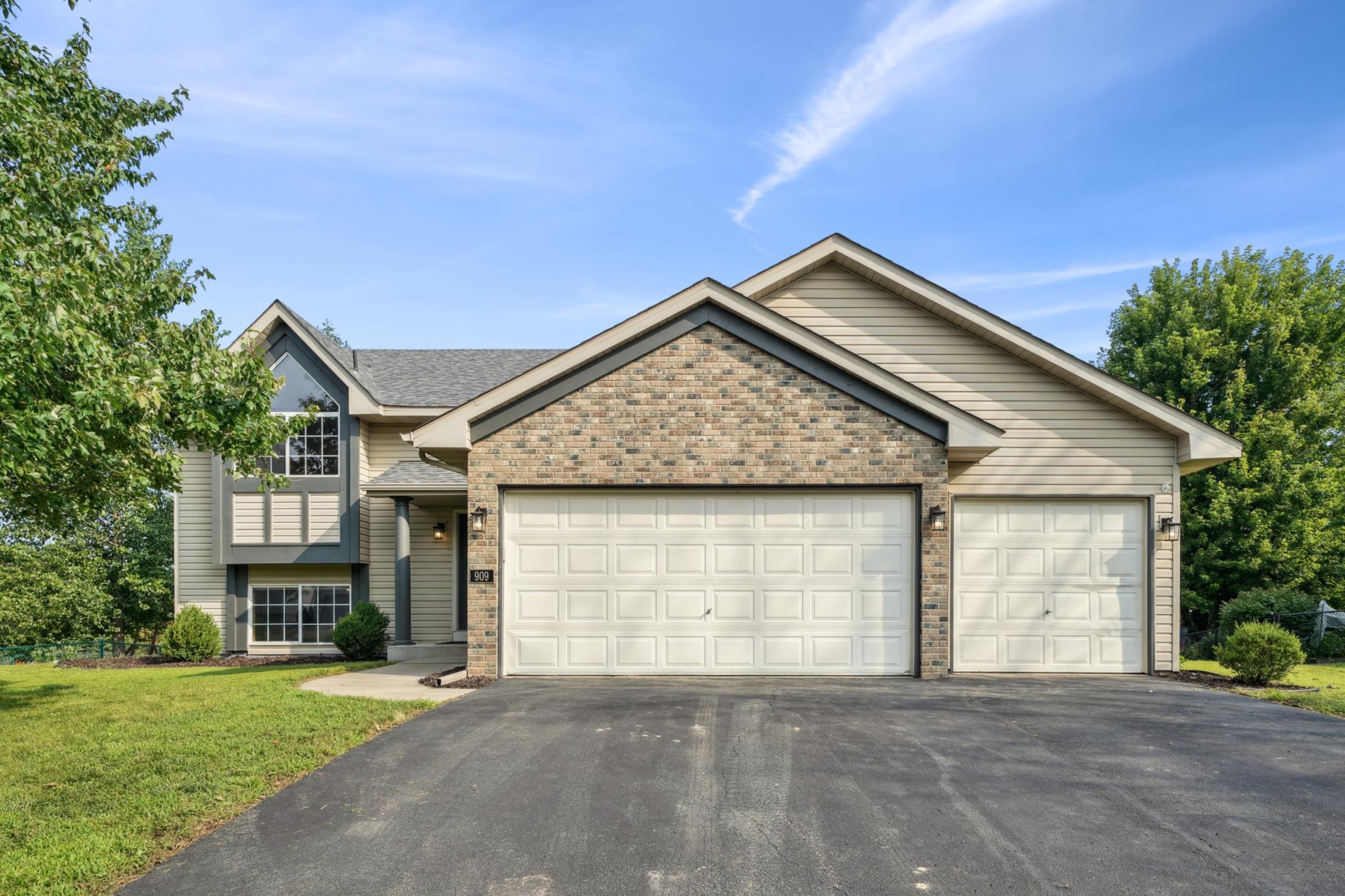 View of Residential at 909 Heritage Trail, Jordan MN 55352, Jordan - Mike Wilen | Minnesota Team Real Estate