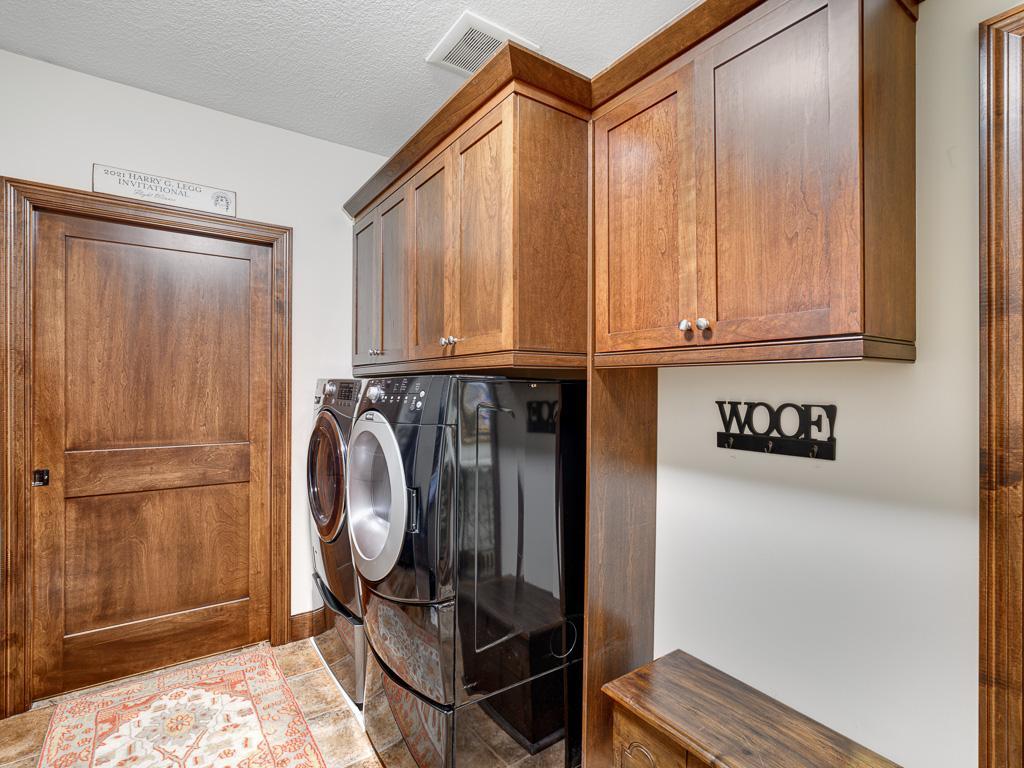 View of Residential at 715 Linden Street #204, Mendota Heights MN 55118, Mendota Heights (31 of 37) - Mike Wilen | Minnesota Team Real Estate