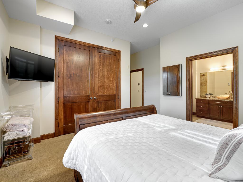 View of Residential at 715 Linden Street #204, Mendota Heights MN 55118, Mendota Heights (21 of 37) - Mike Wilen | Minnesota Team Real Estate