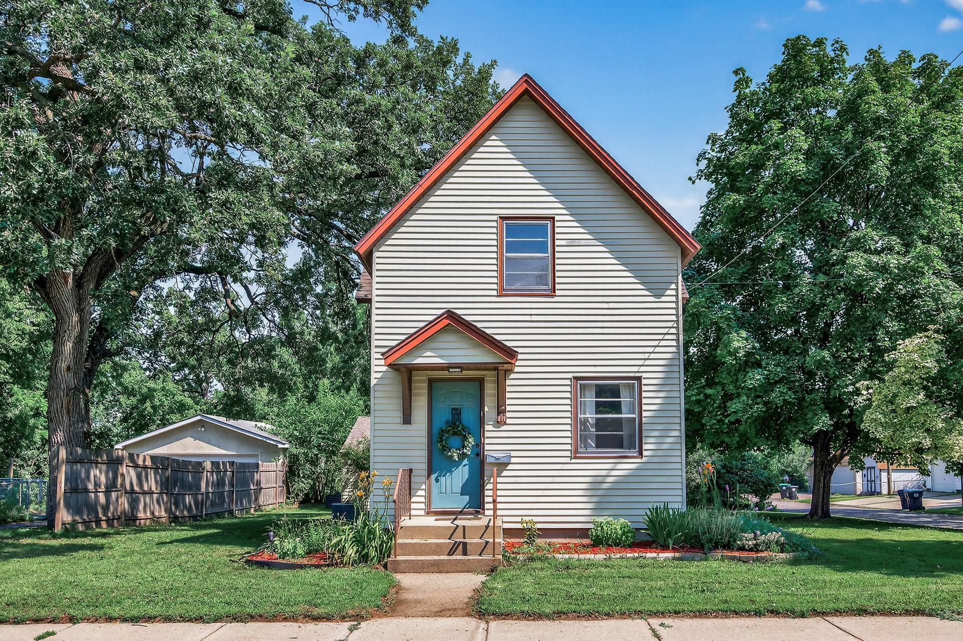 View of Residential at 319 Polk Street, Anoka MN 55303, Anoka - Mike Wilen | Minnesota Team Real Estate