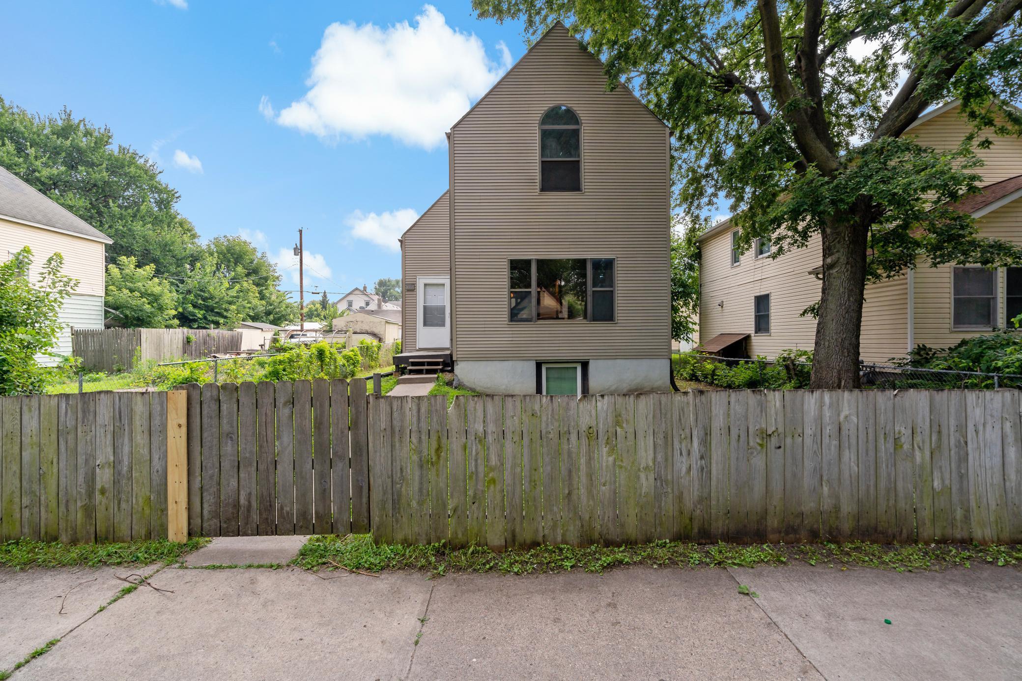 View of Residential at 110 Winnipeg Avenue, Saint Paul MN 55117, Saint Paul - Mike Wilen | Minnesota Team Real Estate
