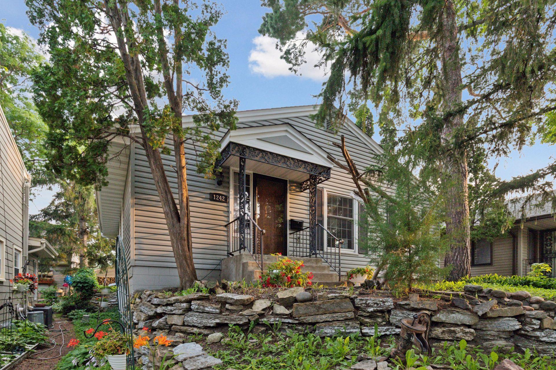 View of Residential at 1242 Eleanor Avenue, Saint Paul MN 55116, Saint Paul - Mike Wilen | Minnesota Team Real Estate