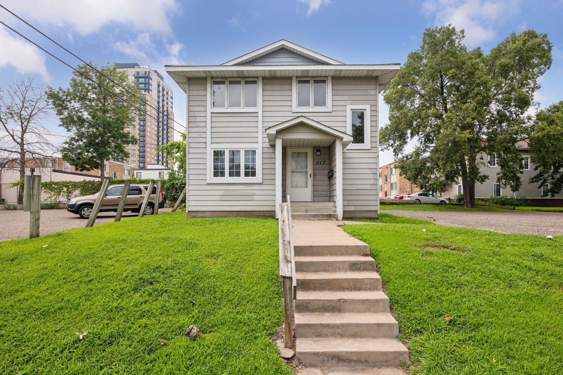 View of Residential Income at 313 4th Avenue, Minneapolis MN 55414, Minneapolis - Mike Wilen | Minnesota Team Real Estate