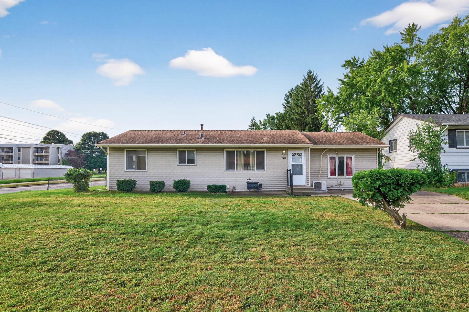 View of Residential at 2014 Carnelian Lane, Eagan MN 55122, Eagan - Mike Wilen | Minnesota Team Real Estate