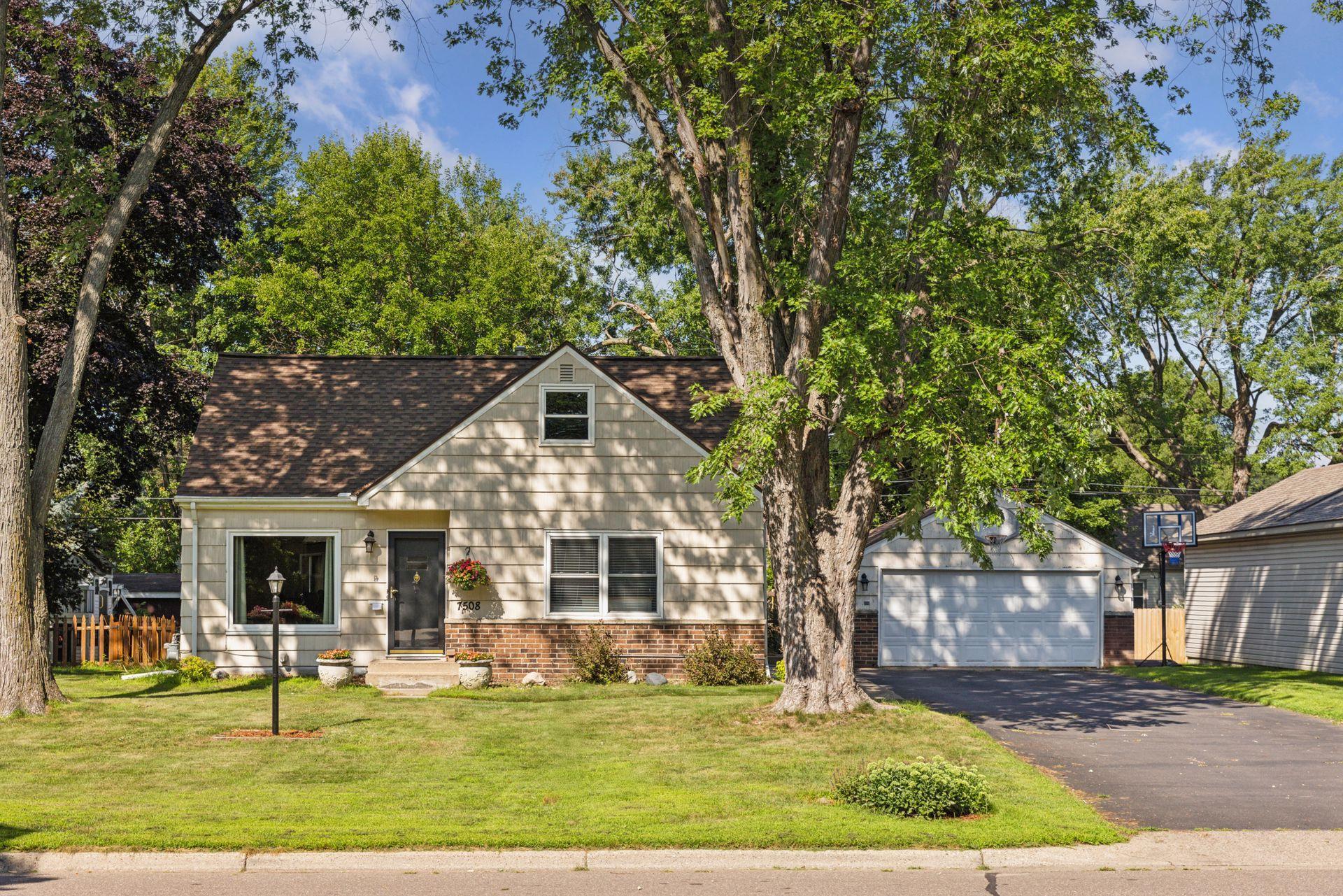 View of Residential at 7508 Clinton Avenue, Richfield MN 55423, Richfield - Mike Wilen | Minnesota Team Real Estate