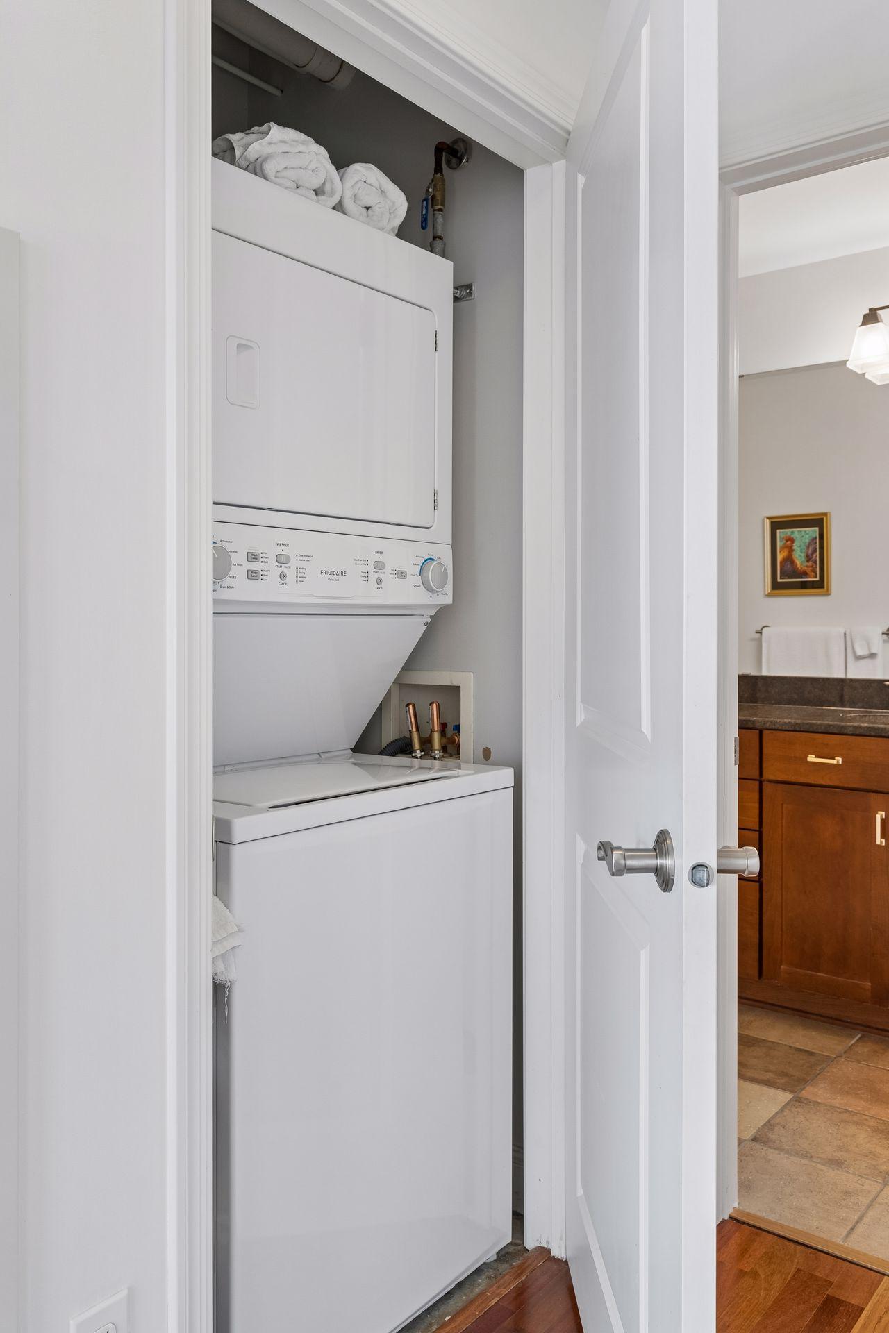 View of Residential at 100 3rd Avenue #1101, Minneapolis MN 55401, Minneapolis (18 of 47) - Mike Wilen | Minnesota Team Real Estate