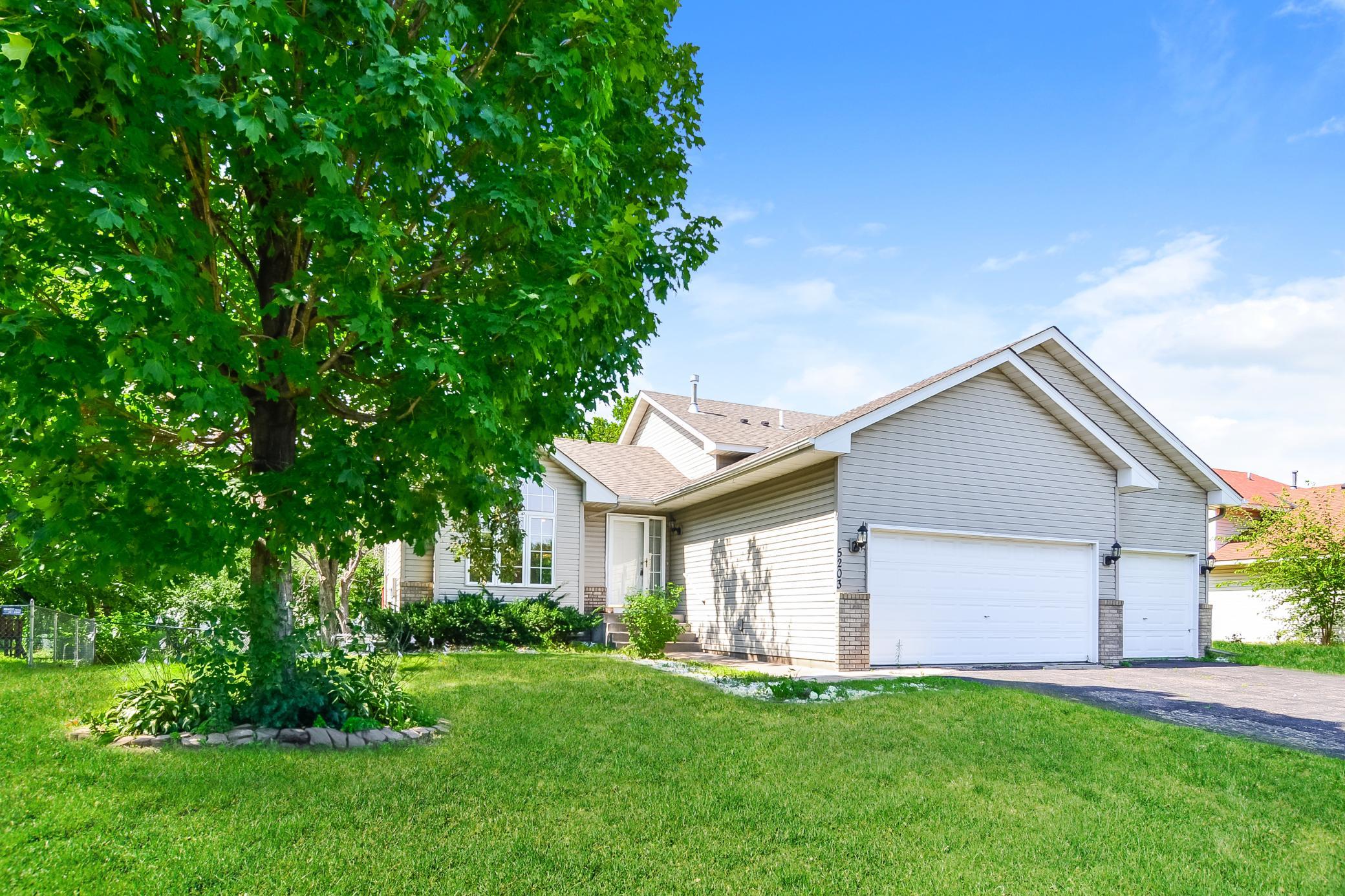 View of Residential at 5203 Kings Crossing North, Brooklyn Park MN 55443, Brooklyn Park - Mike Wilen | Minnesota Team Real Estate