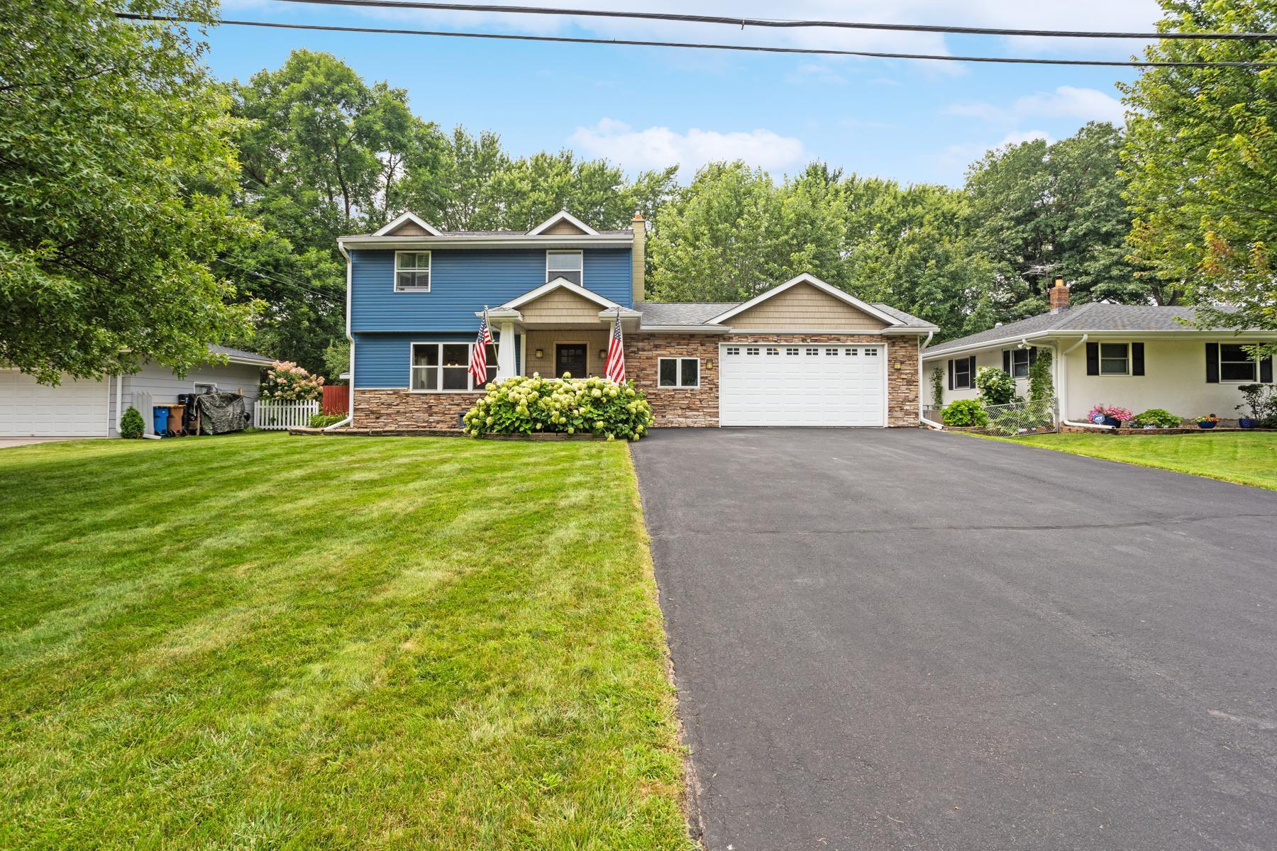 View of Residential at 3903 E County Line N, White Bear Lake MN 55110, White Bear Lake - Mike Wilen | Minnesota Team Real Estate