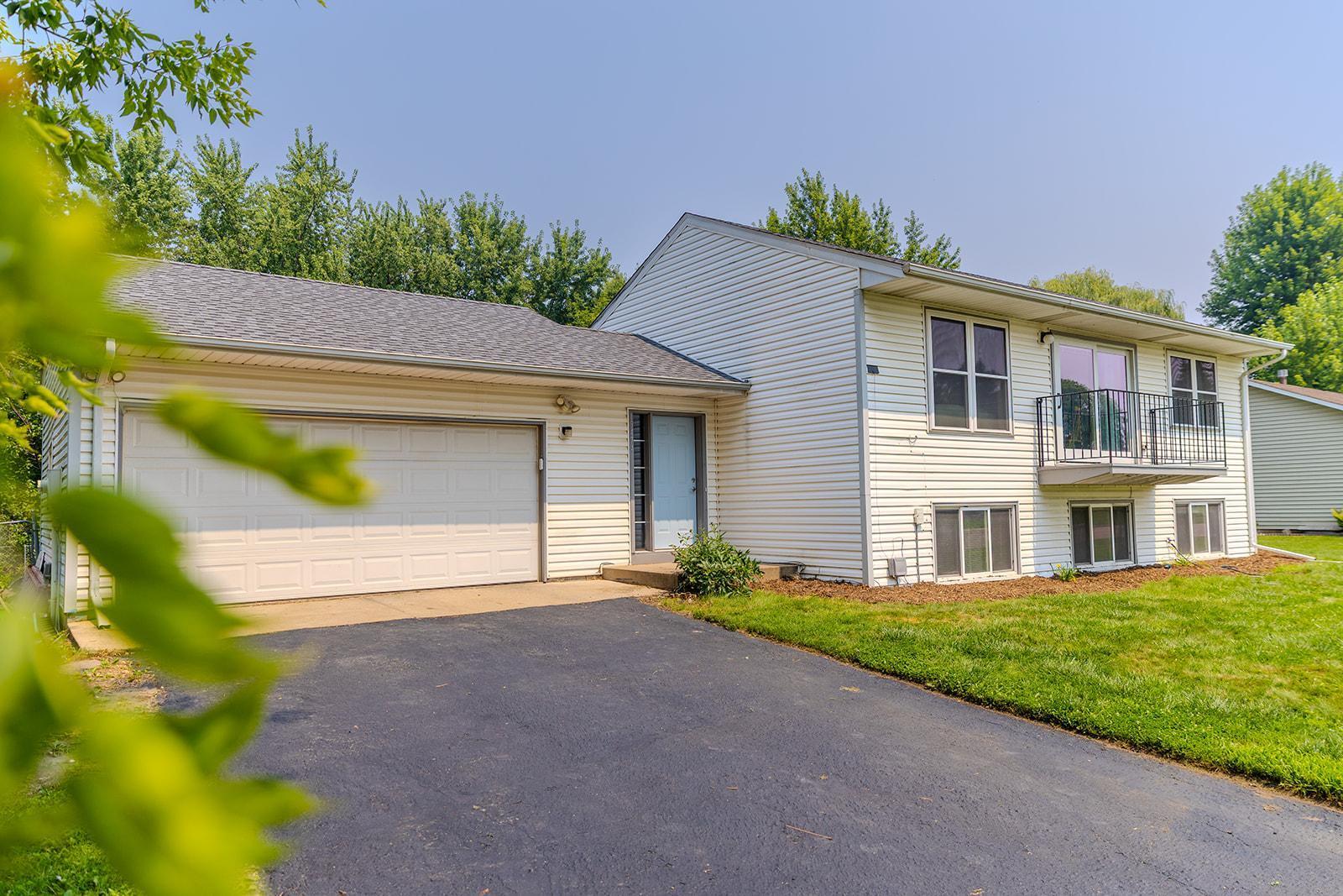 View of Residential at 15474 Drexel Way, Apple Valley MN 55124, Apple Valley - Mike Wilen | Minnesota Team Real Estate