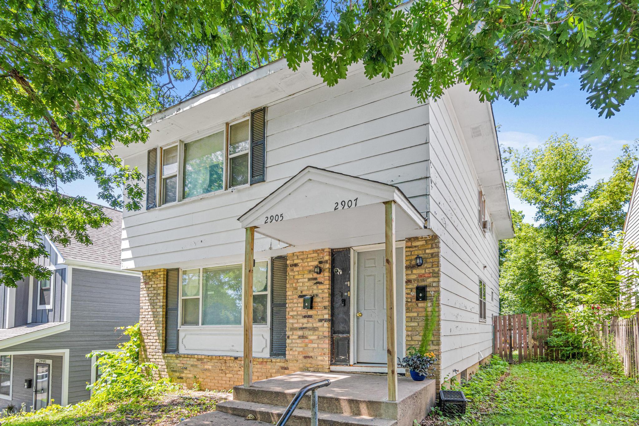 View of Residential Income at 2905 Bryant Avenue, Minneapolis MN 55411, Minneapolis - Mike Wilen | Minnesota Team Real Estate