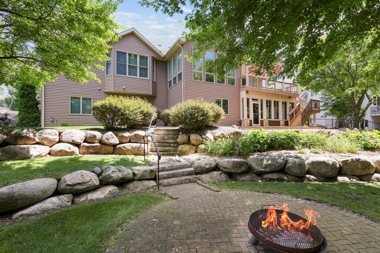 View of Residential at 19081 Inndale Drive, Lakeville MN 55044, Lakeville (46 of 50) - Mike Wilen | Minnesota Team Real Estate