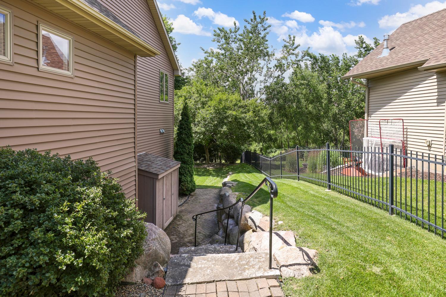 View of Residential at 19081 Inndale Drive, Lakeville MN 55044, Lakeville (45 of 50) - Mike Wilen | Minnesota Team Real Estate